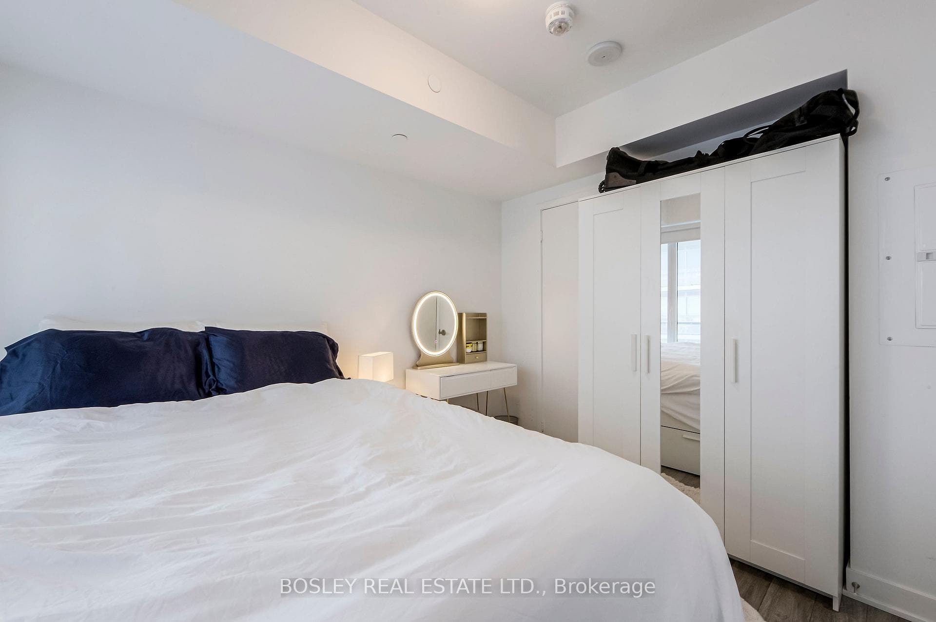 99 Broadway Avenue Unit 3108 photo 13