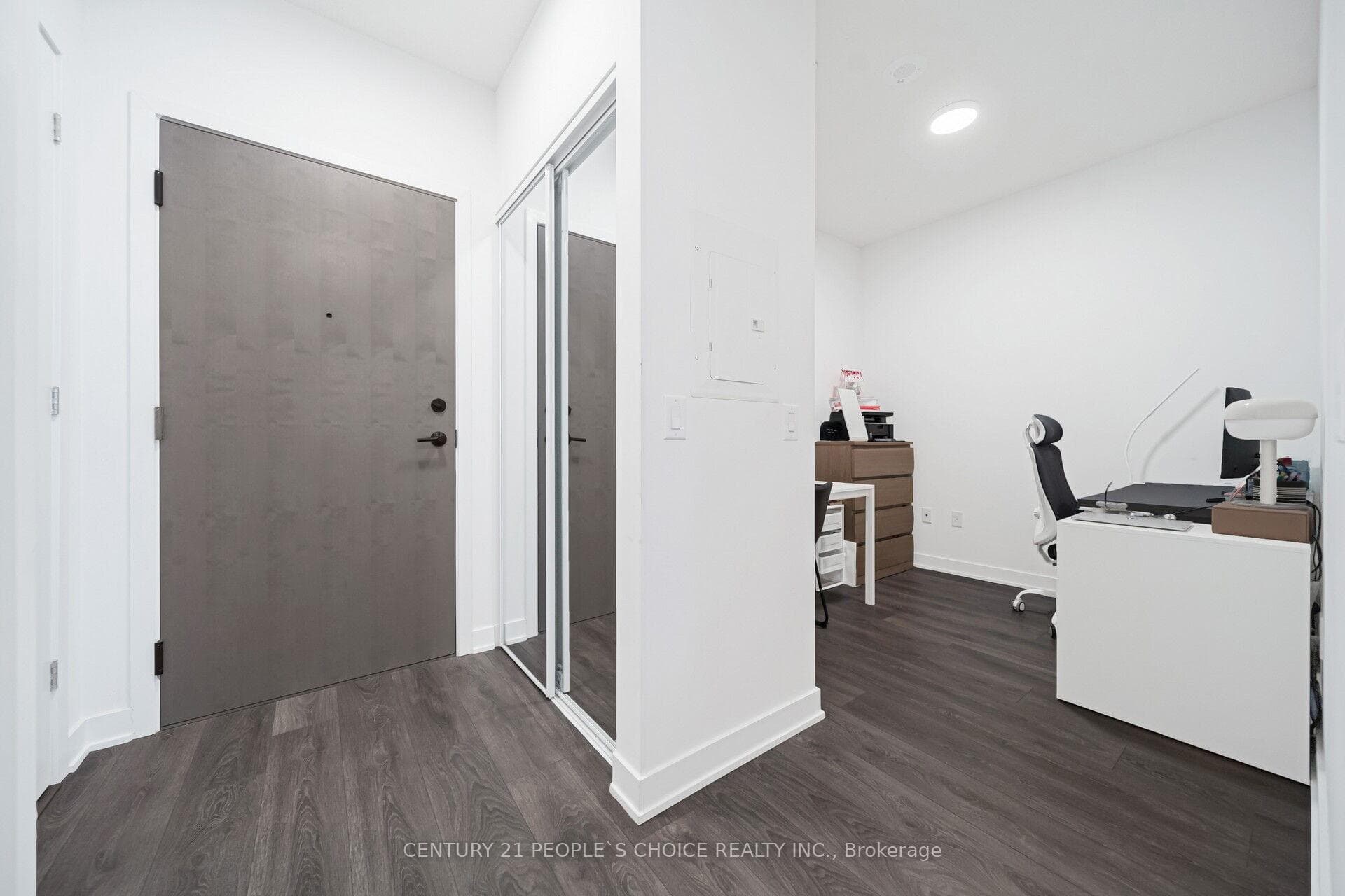 35 Tubman Avenue Unit 323 photo 20
