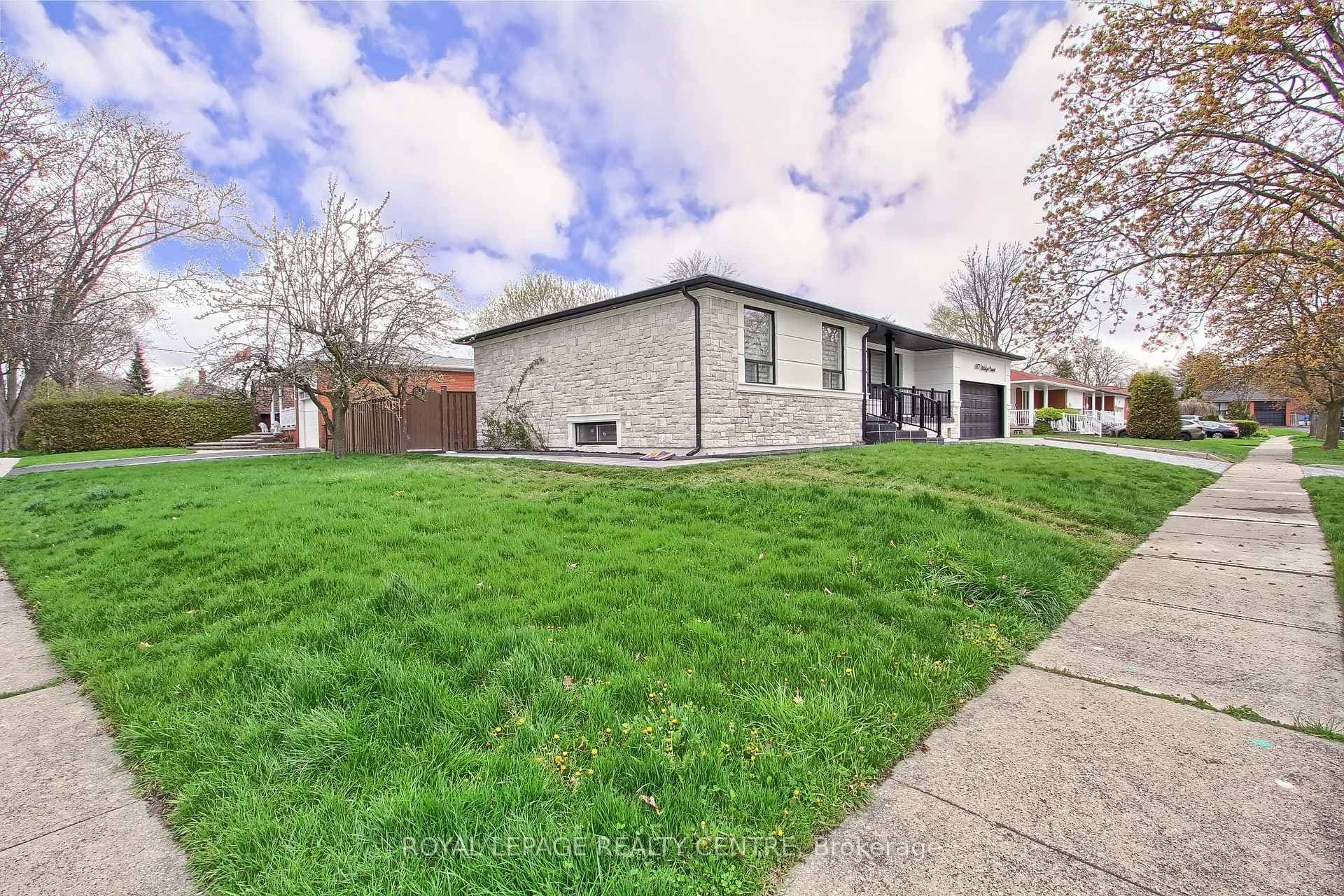 487 Ettridge Court Unit Main photo 4