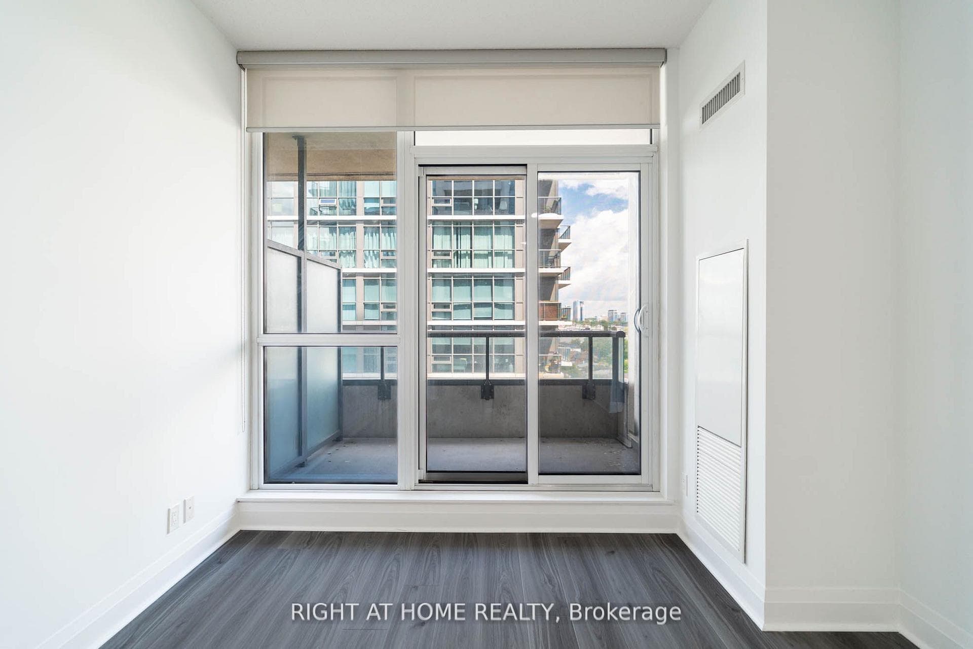15 Zorra Street Unit 901 photo 17