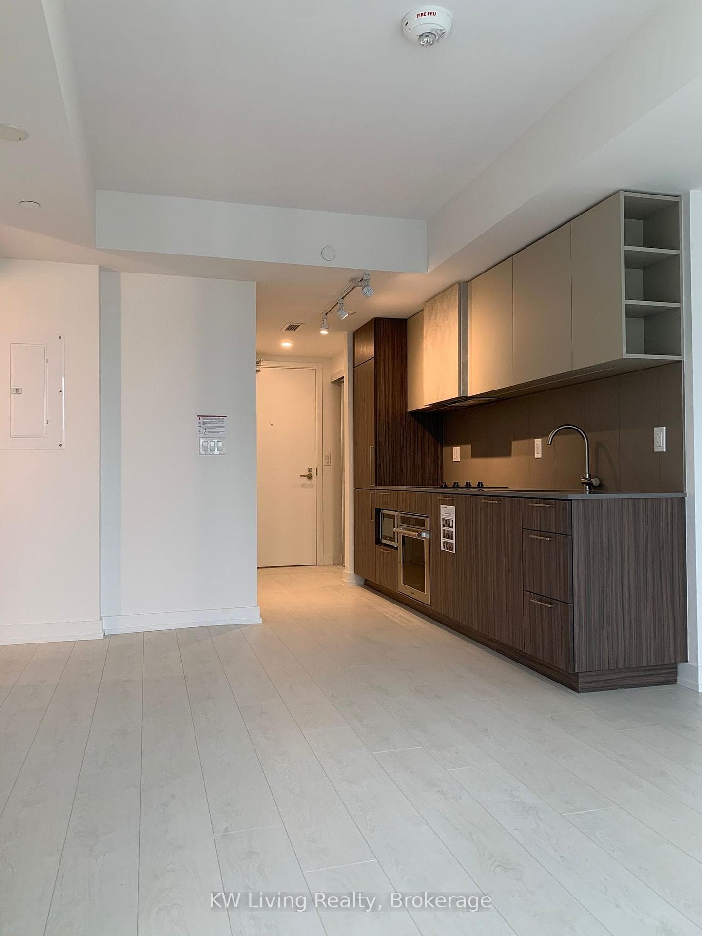 19 Western Battery Road Unit 2605 photo 6