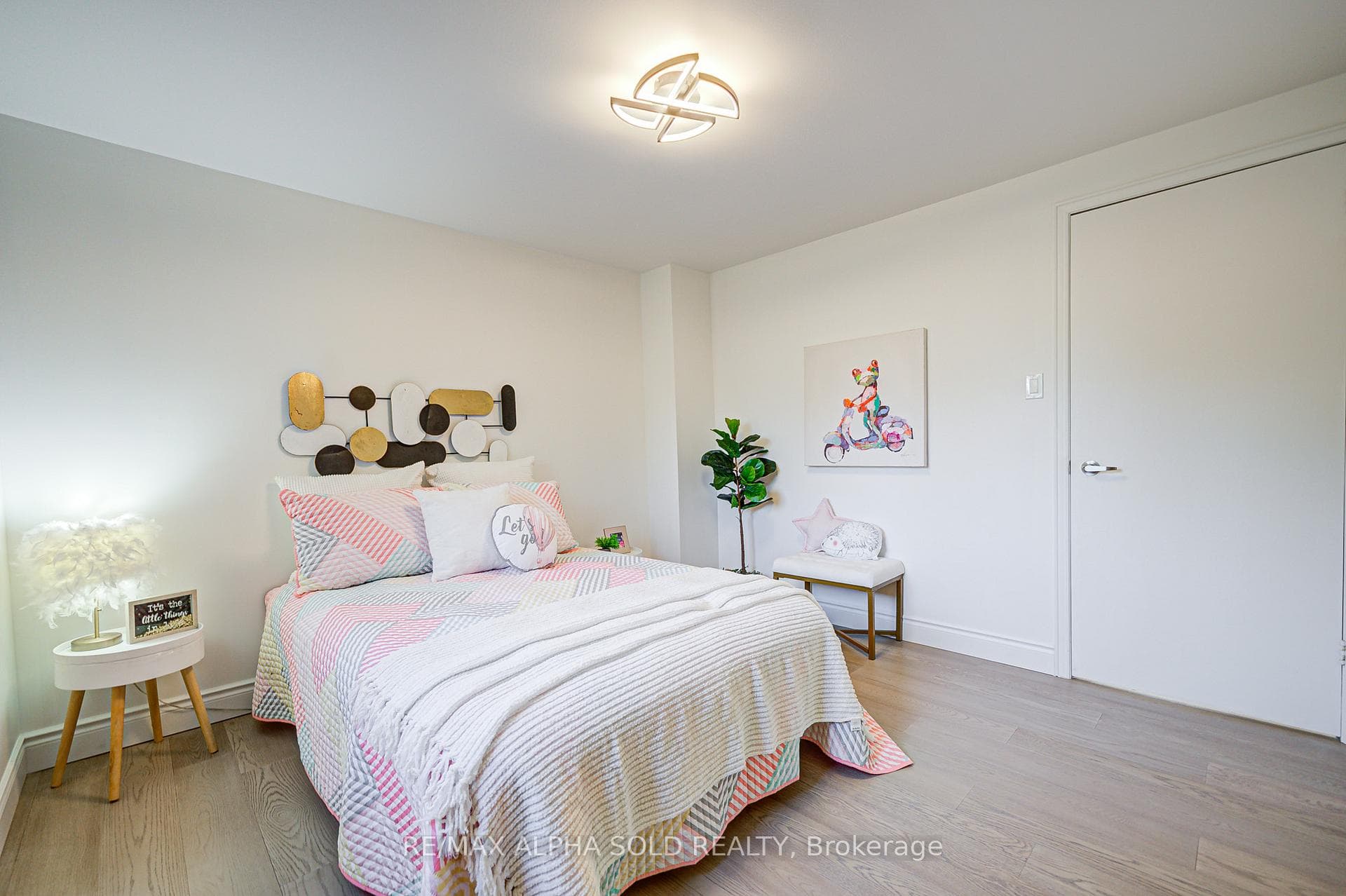 18 Copthorne Avenue photo 23
