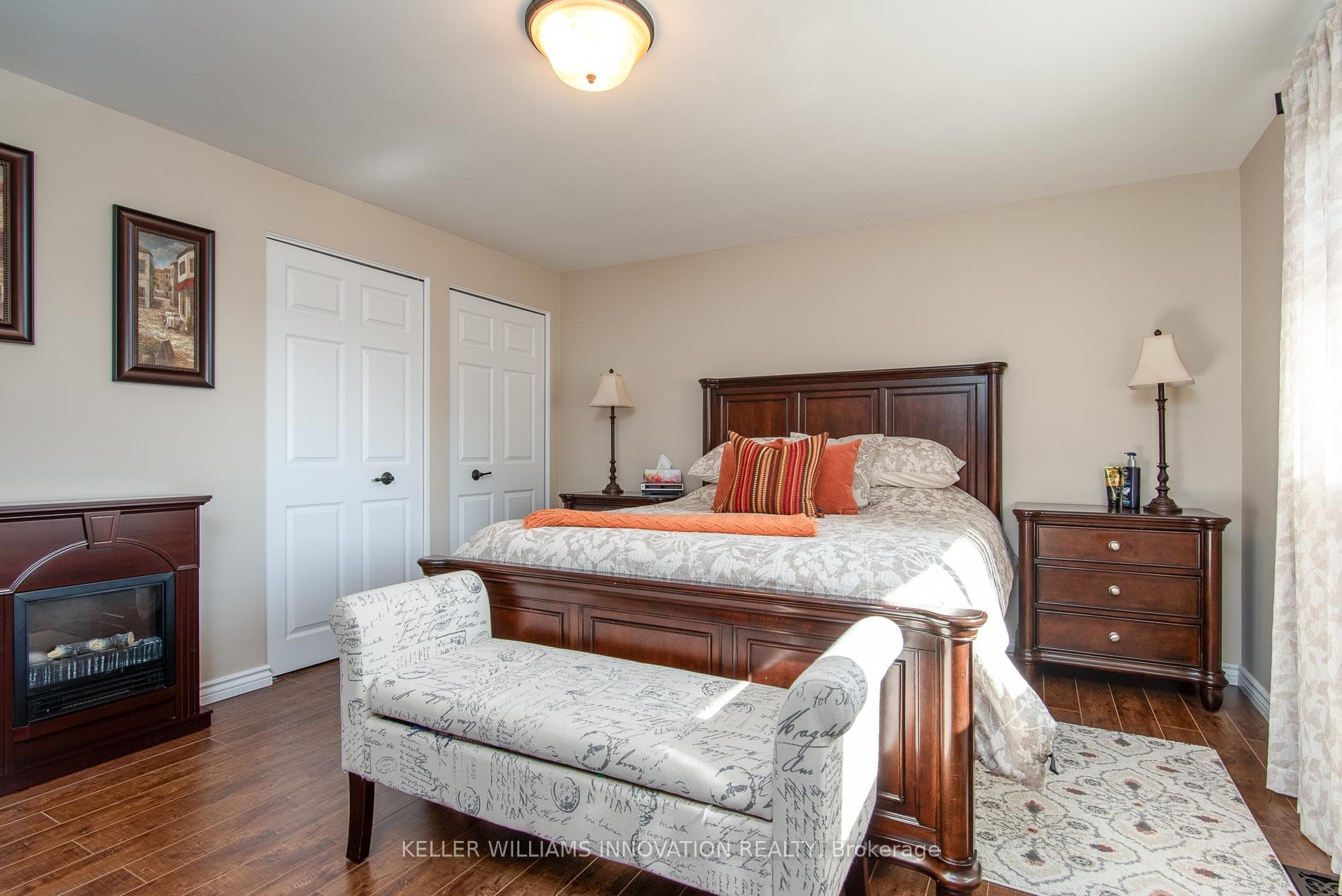 11 Hampton Place photo 22