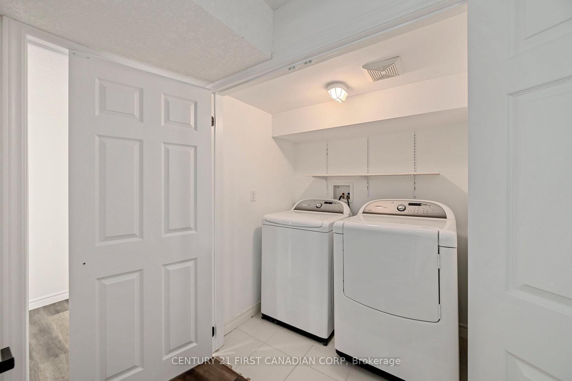 1942 Wateroak Drive photo 38