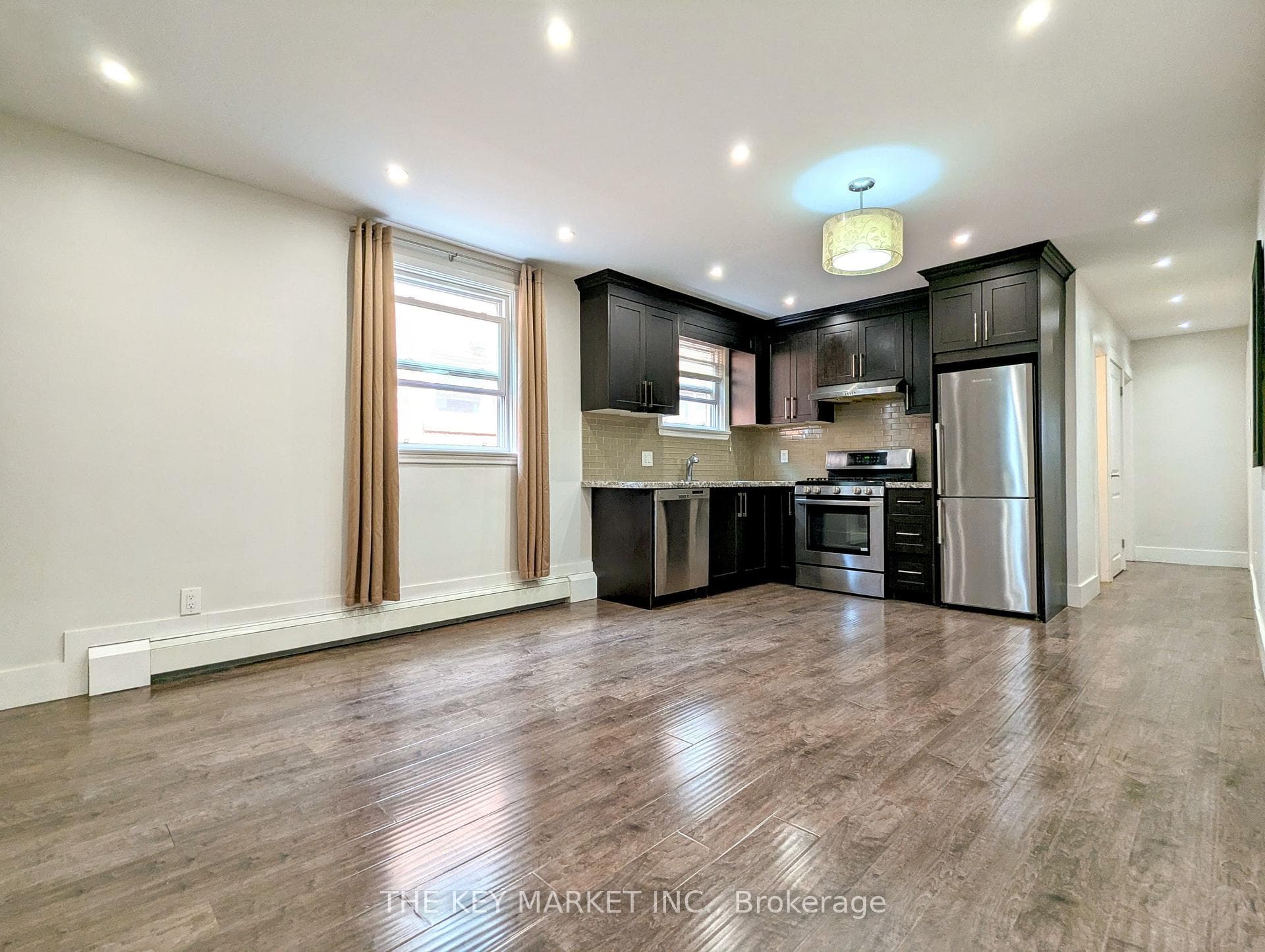211 St Clements Avenue Unit 2 photo 1