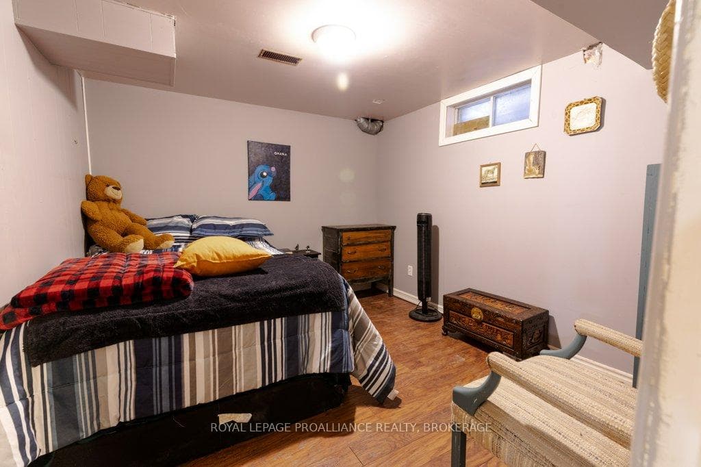 1135 Bittersweet Place photo 34