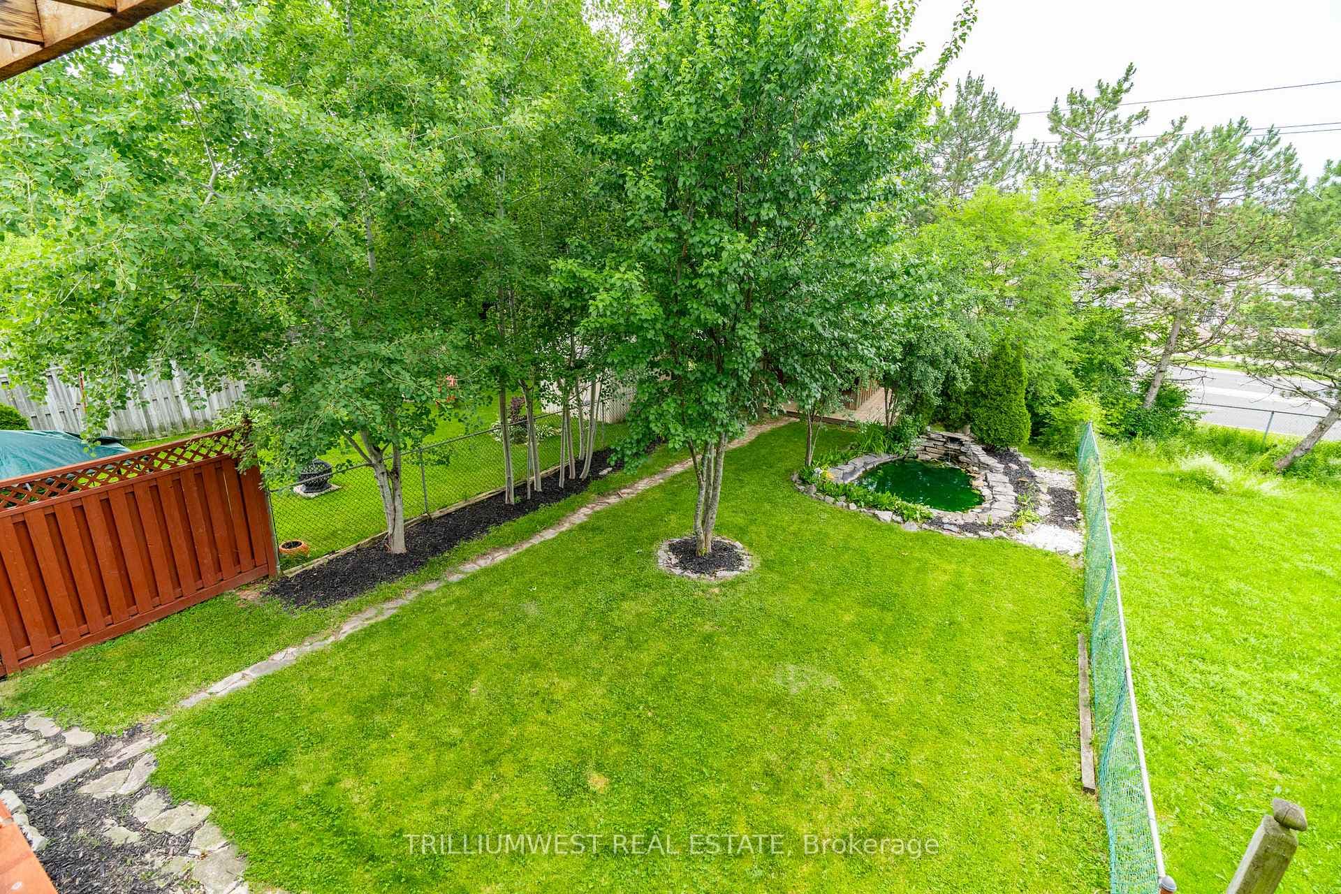 70 Montana Crescent photo 29