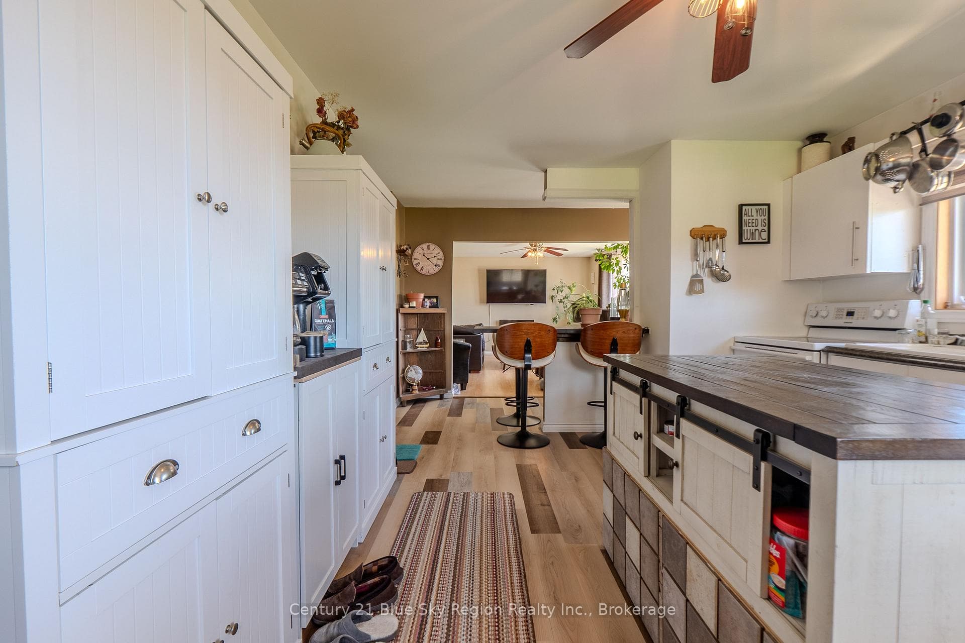1742 Highway 17 N/A photo 16