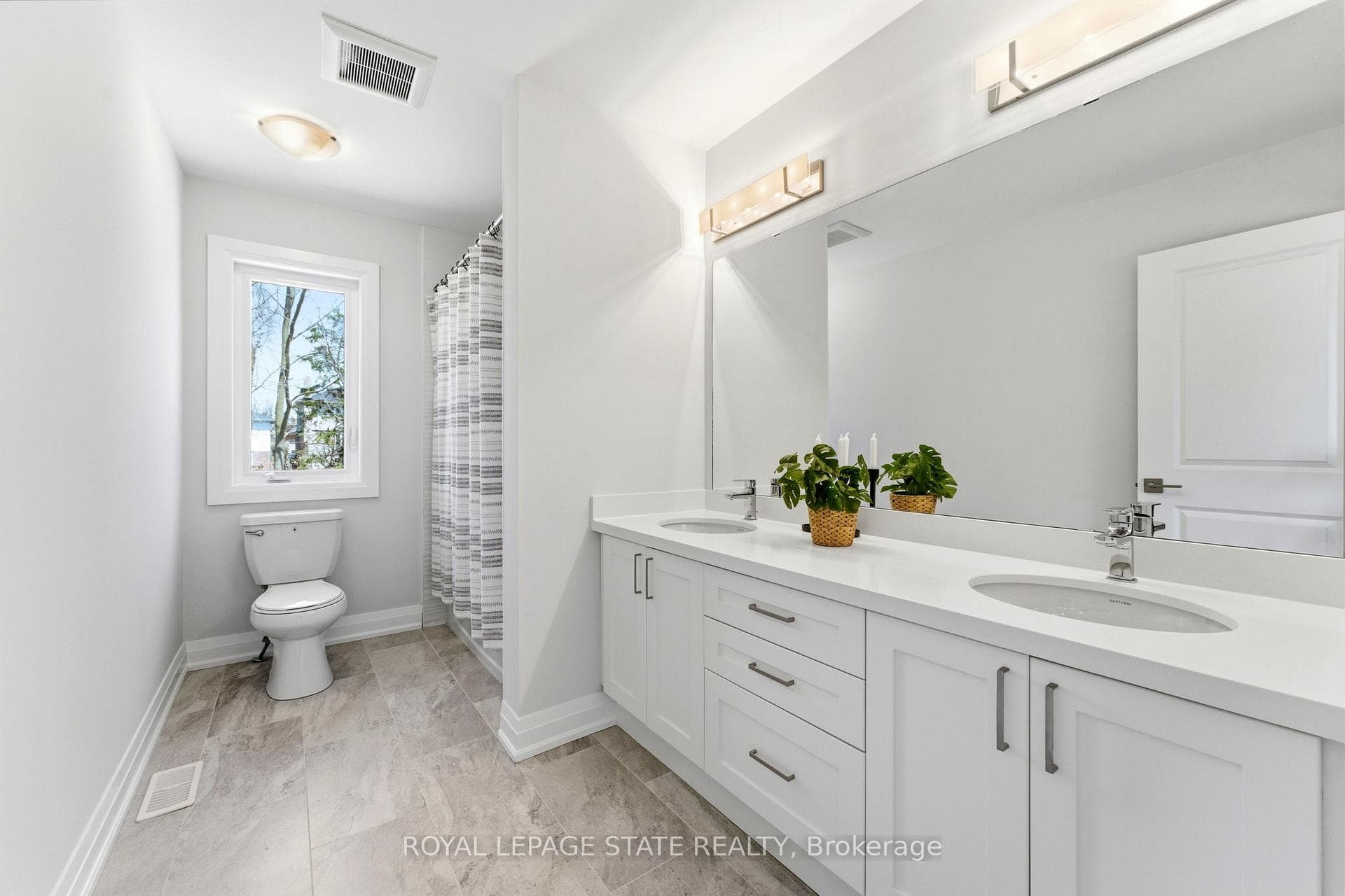 23 Woodvalley Court photo 18