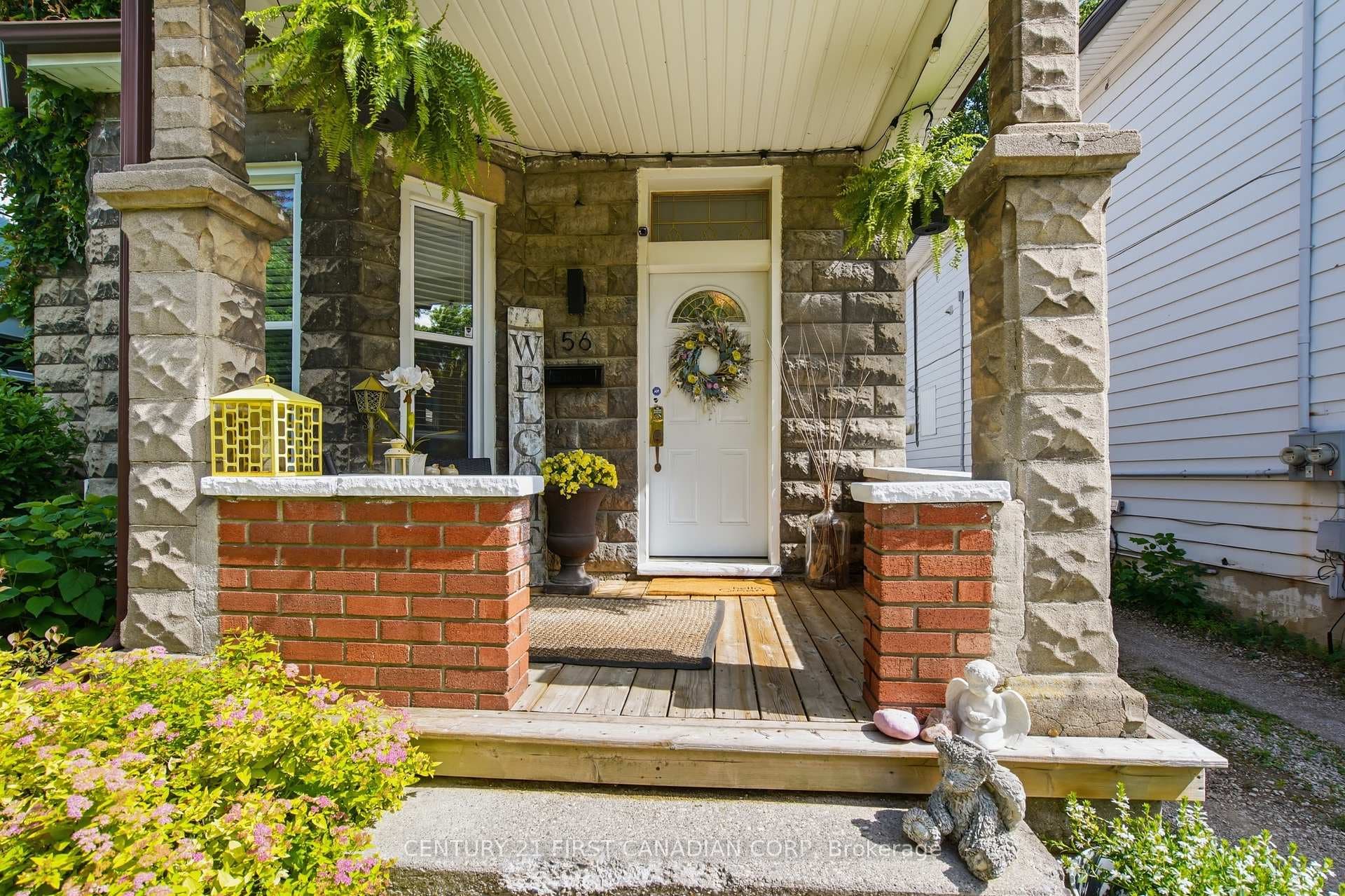 56 Euclid Avenue photo 4