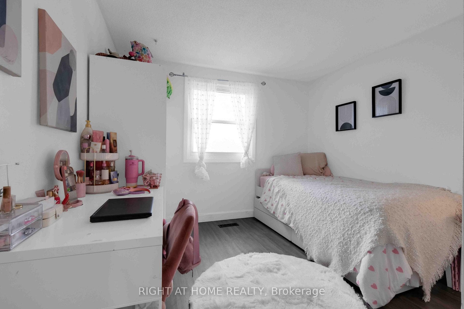 1055 Central Park Boulevard Unit #4 photo 11