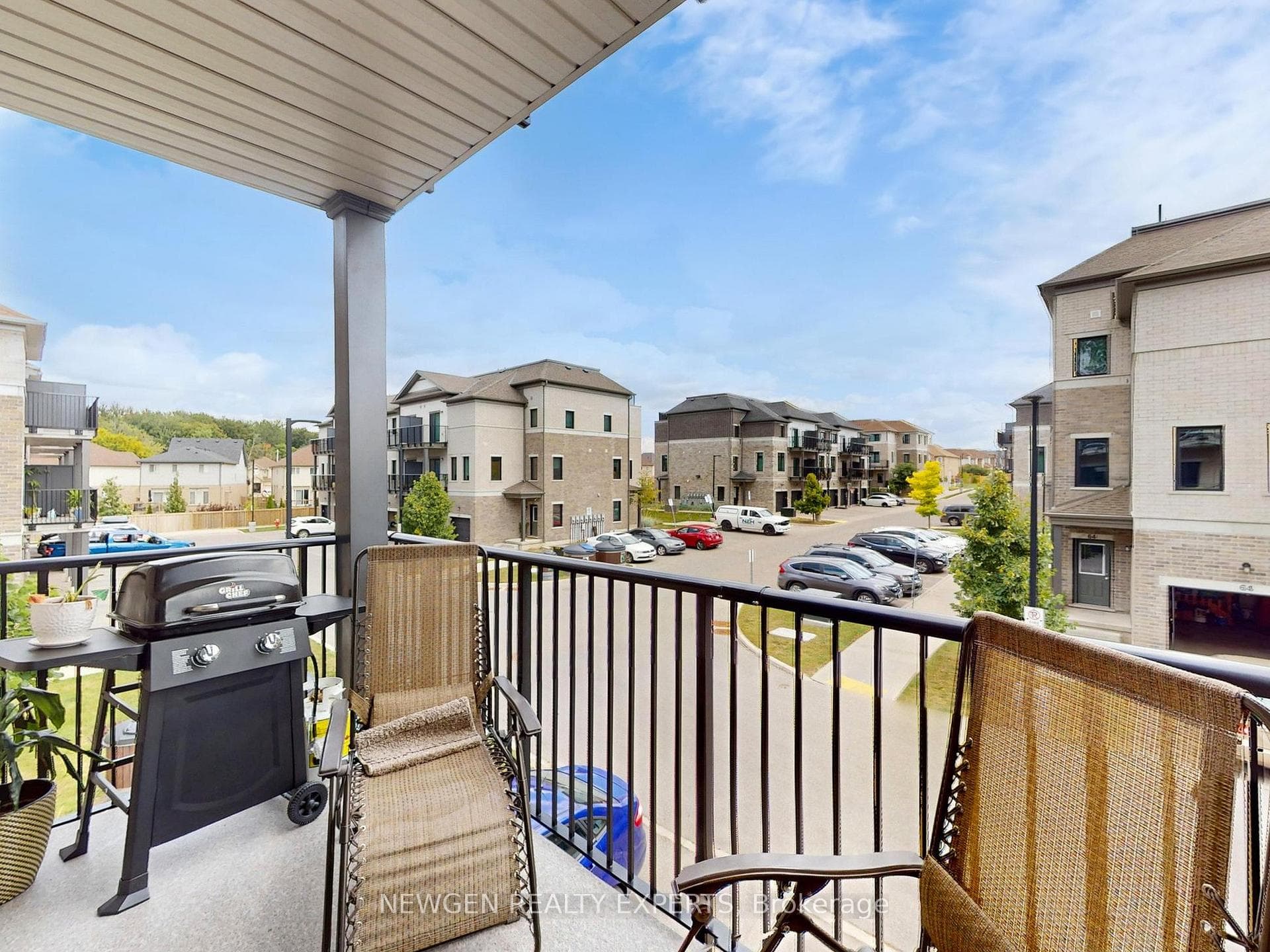107 WESTRA Drive Unit 48 photo 44