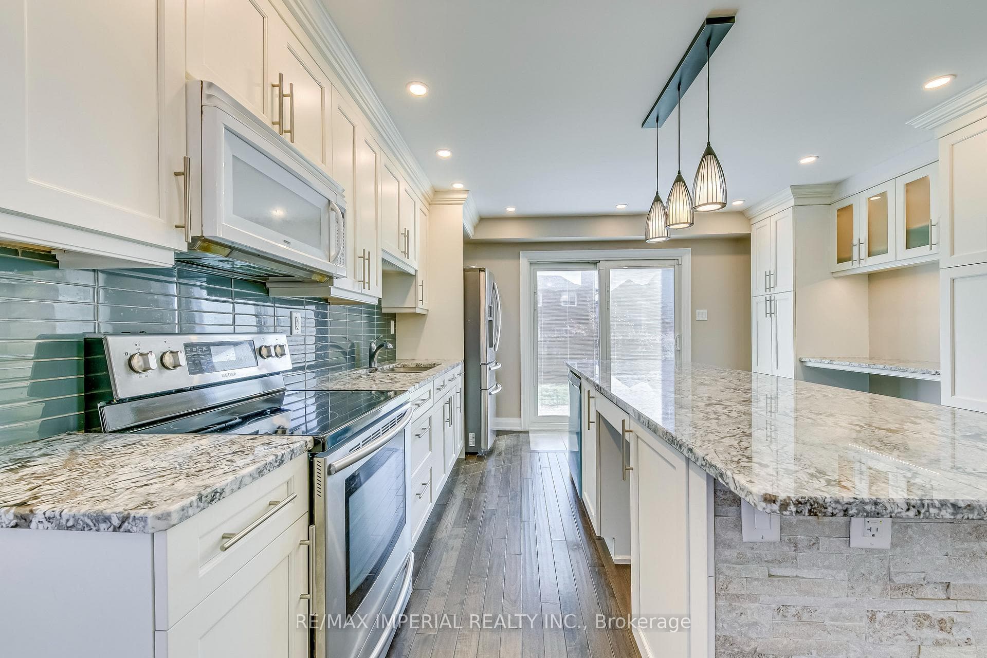 2920 Gulfstream Way photo 11