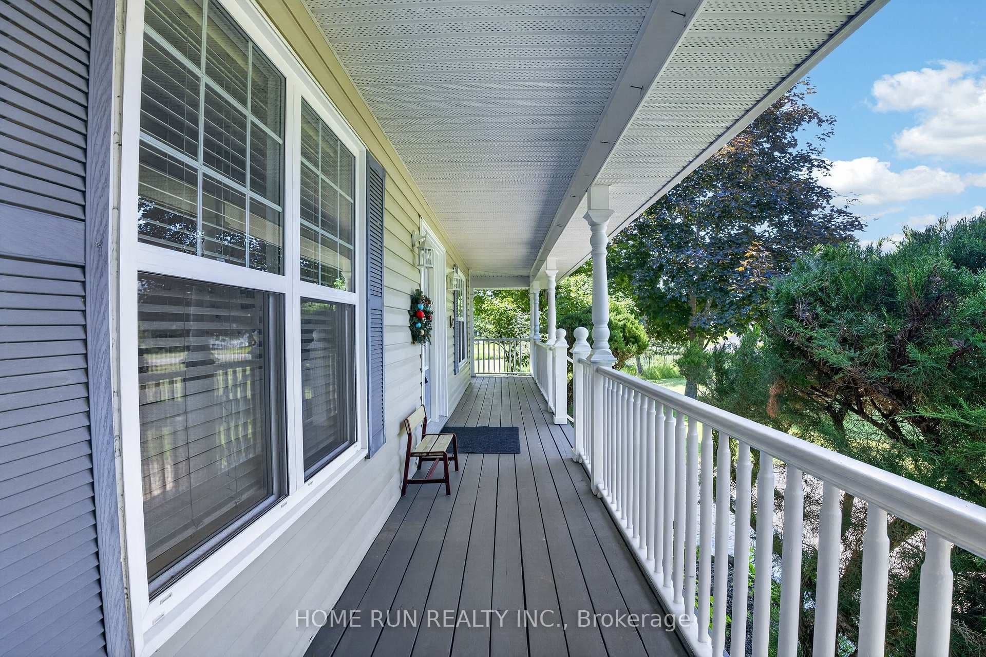 112 KERSCOTT HEIGHTS Way photo 5