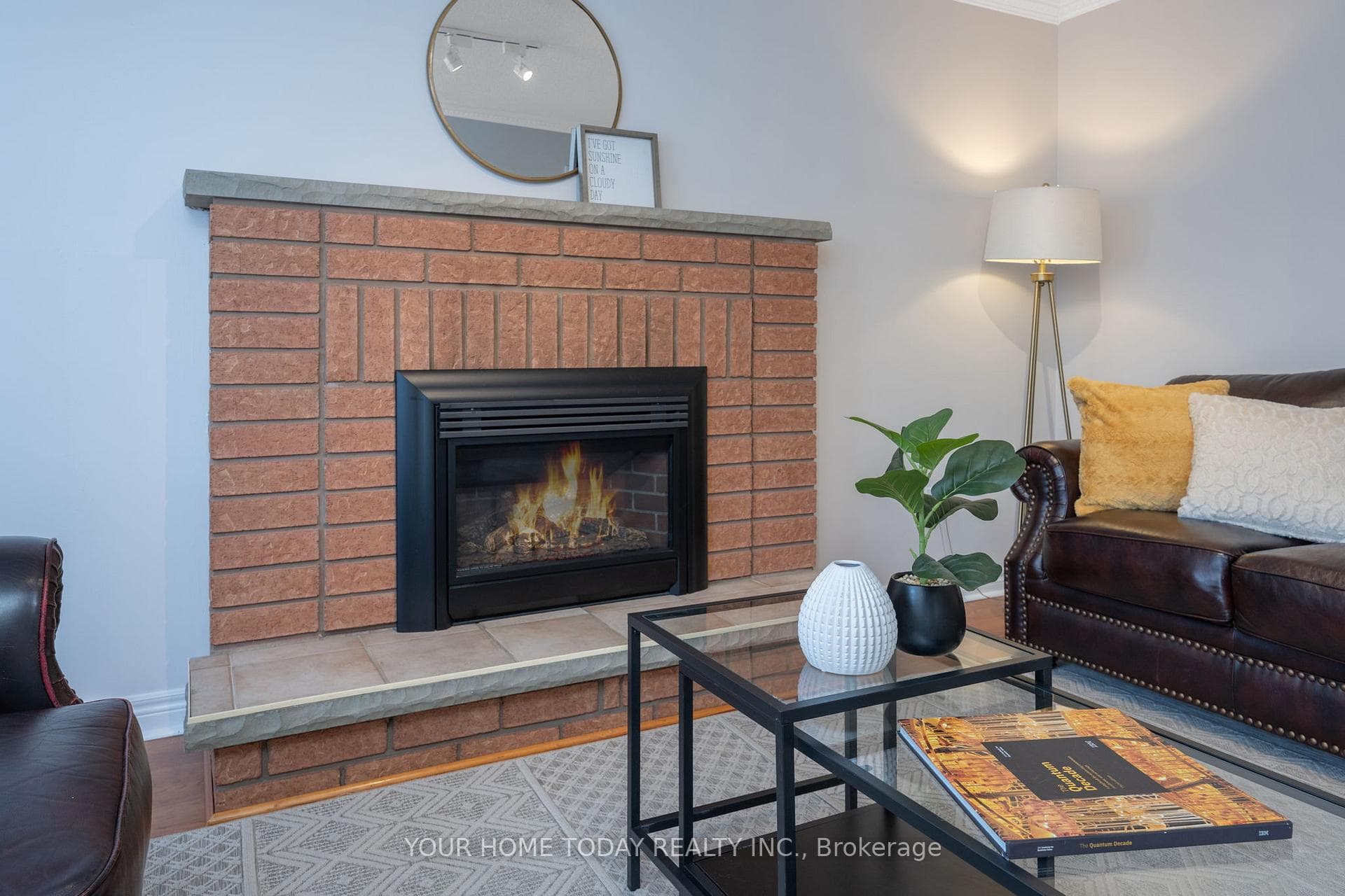 62 Davis Crescent photo 8