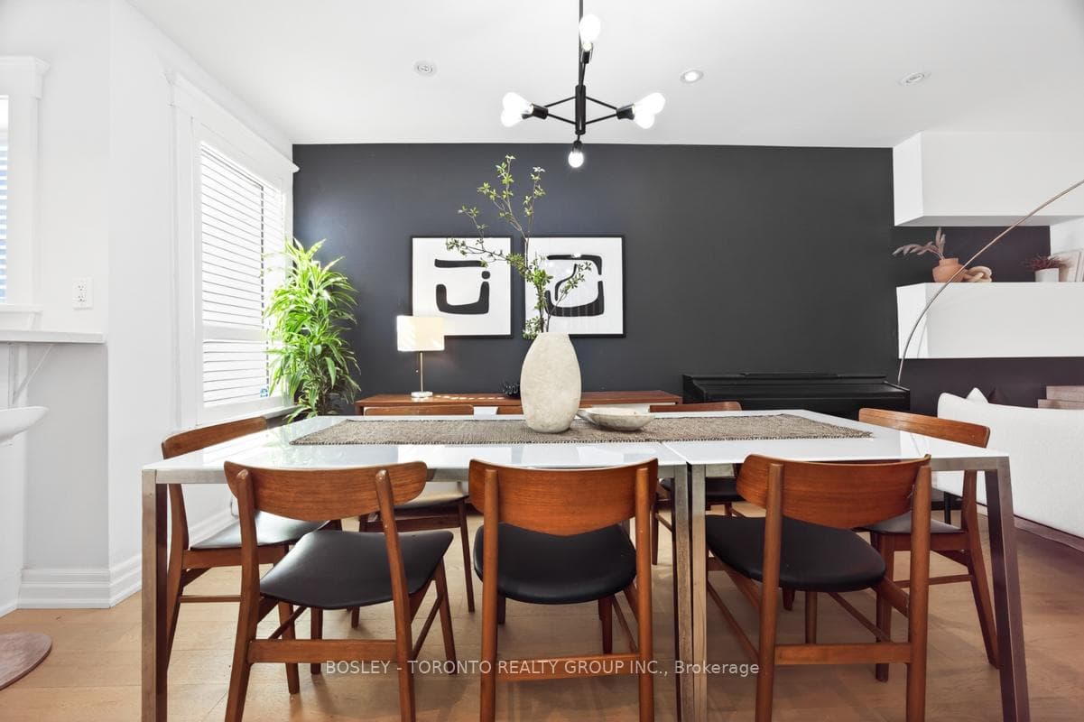 148 Heward Avenue photo 10