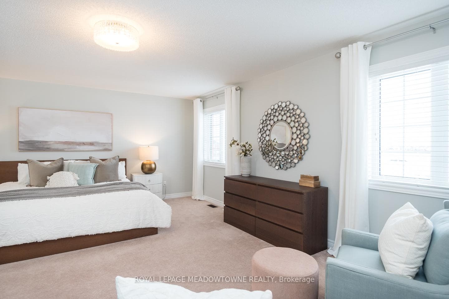 394 Bessborough Drive photo 20