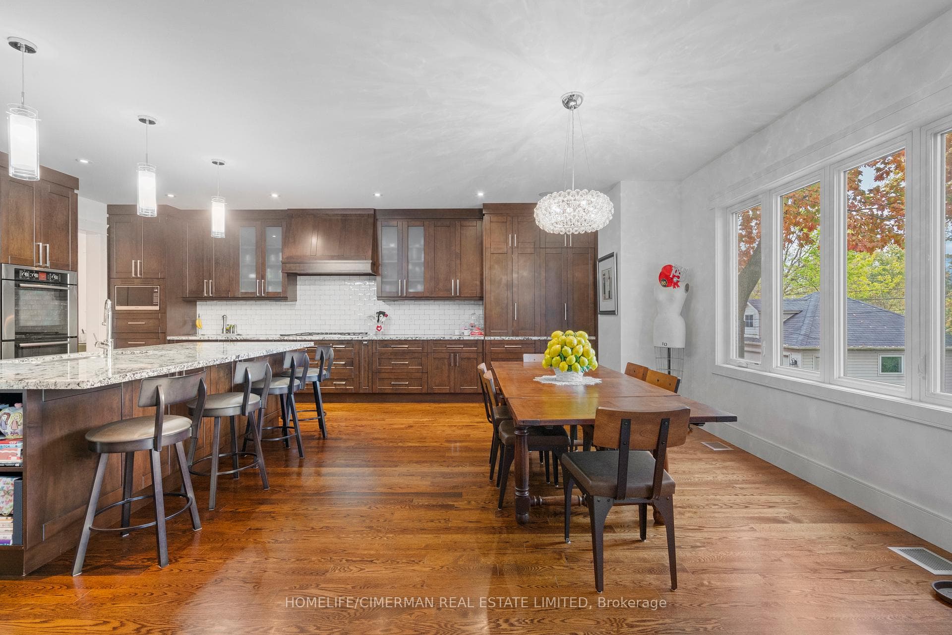 145 Churchill Avenue photo 14