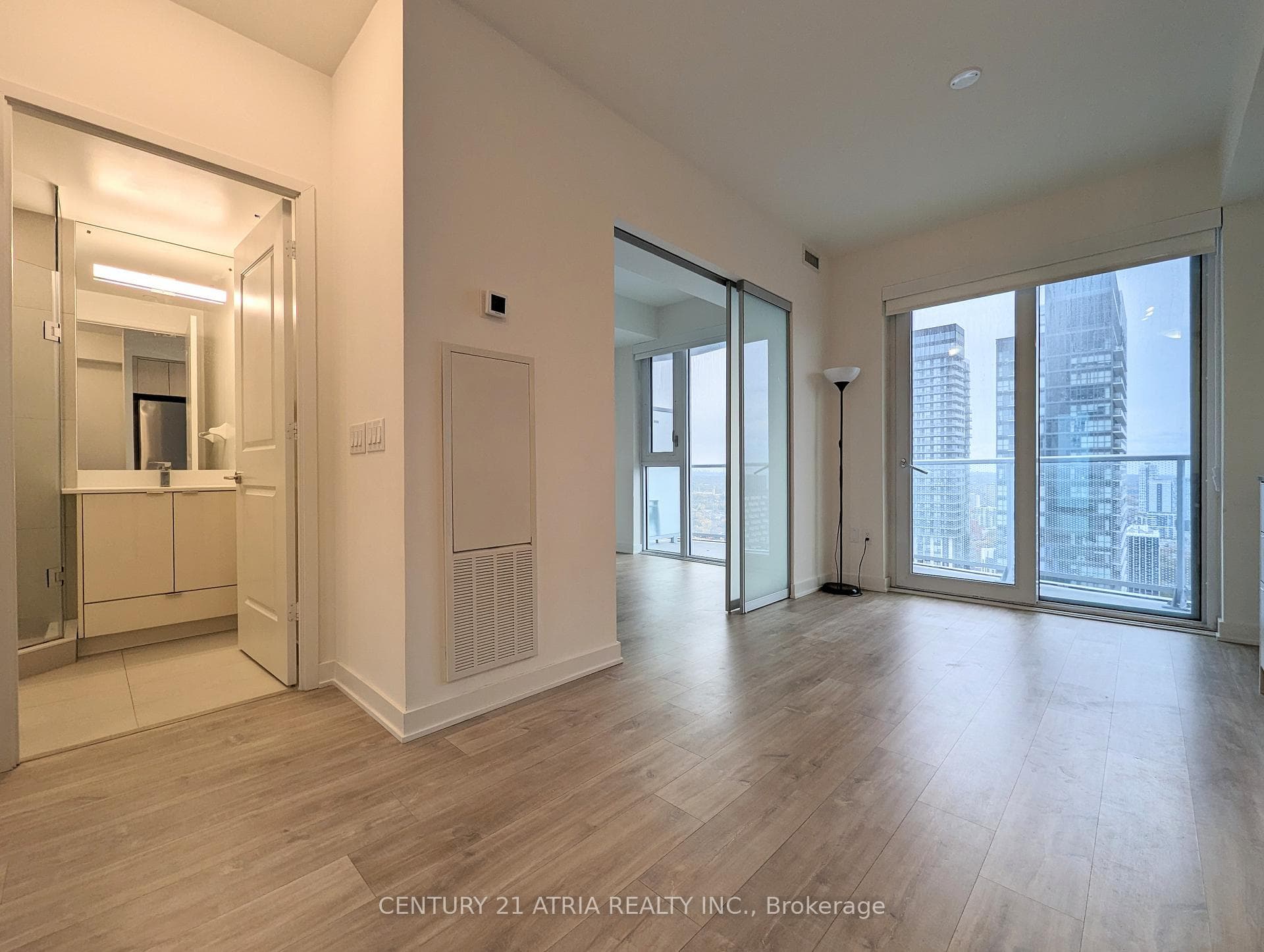 100 Dalhousie Street Unit 3606 photo 3