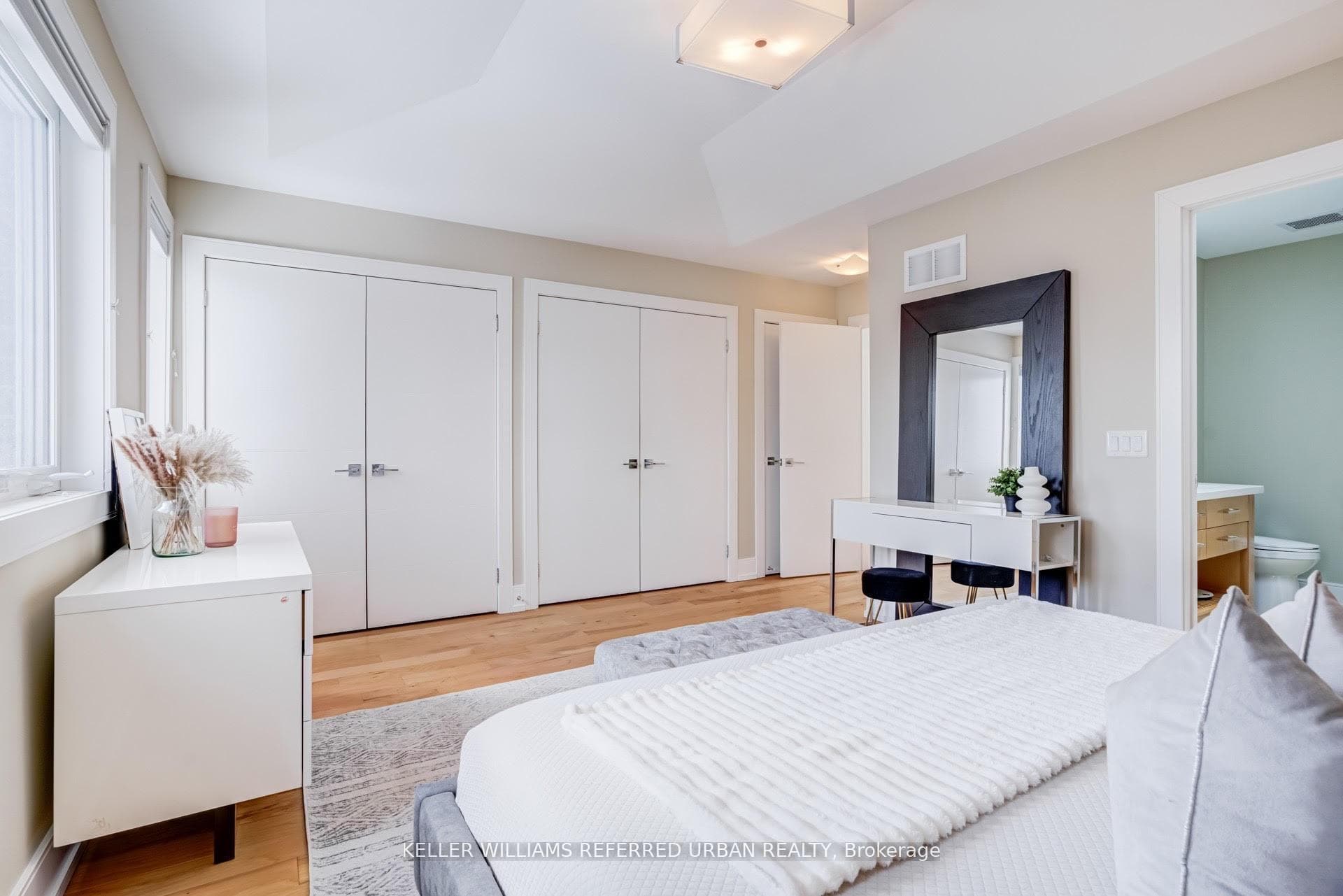 31B Royal York Road photo 26