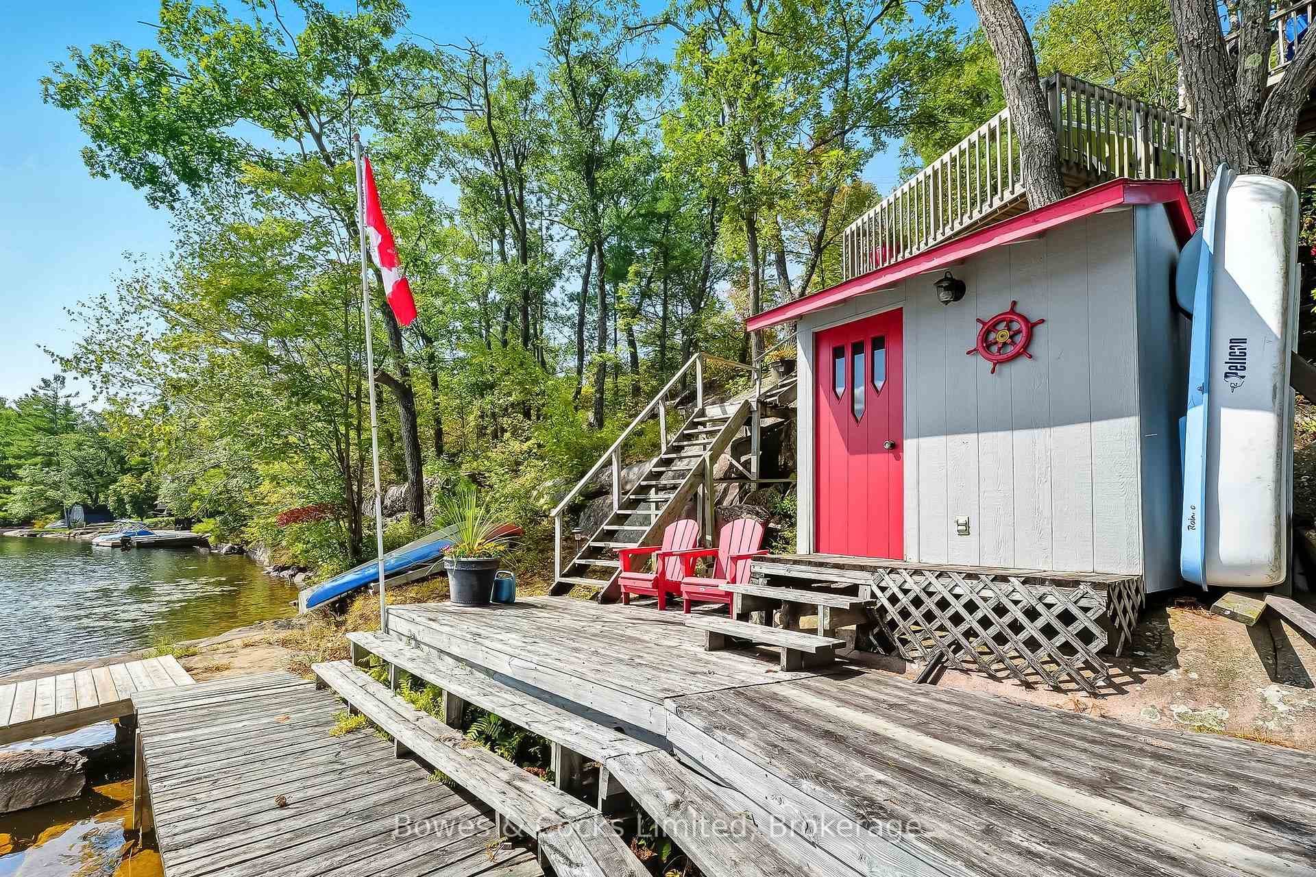 Water side storage