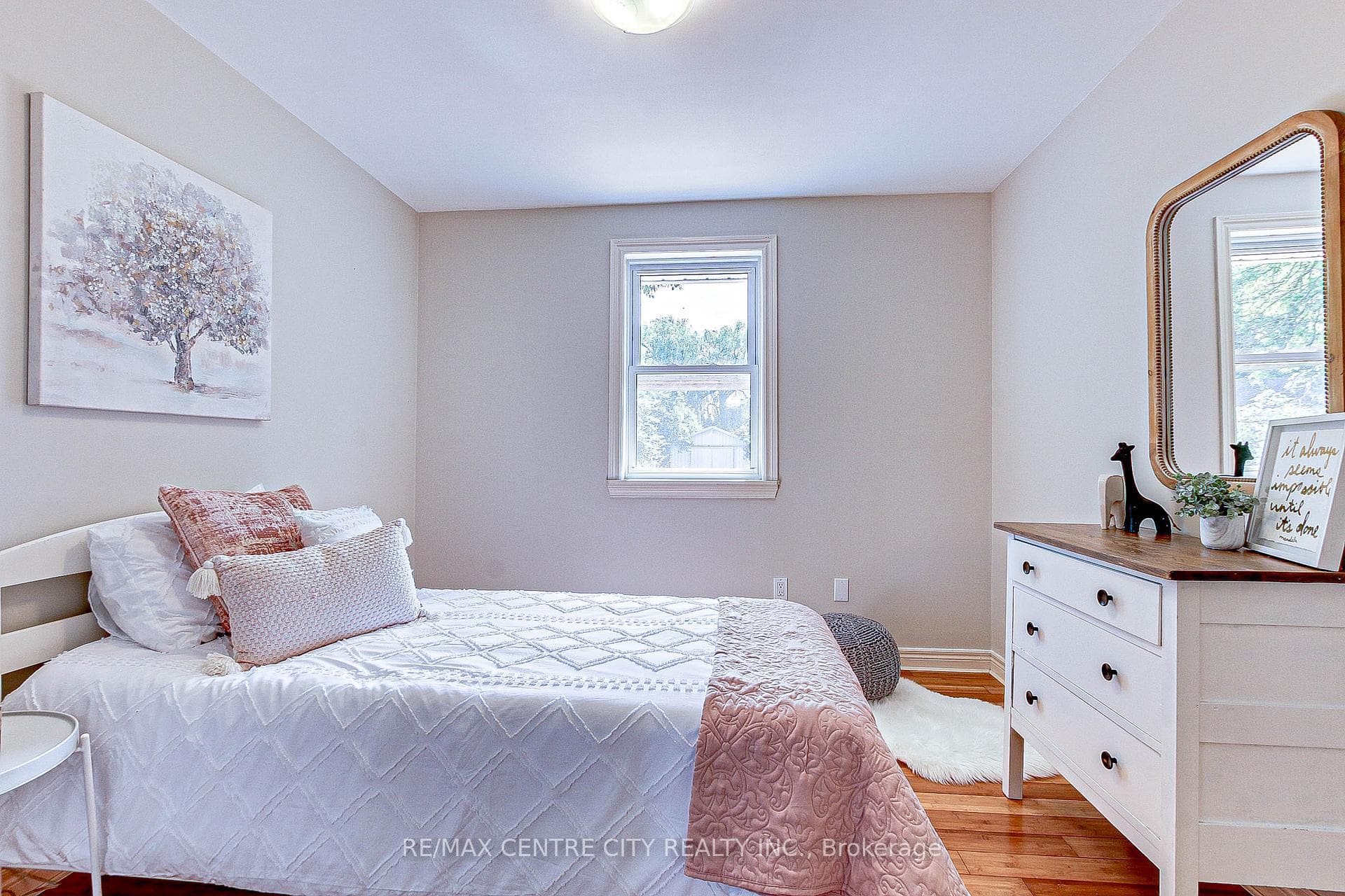 9350 SPRINGWATER Road photo 7