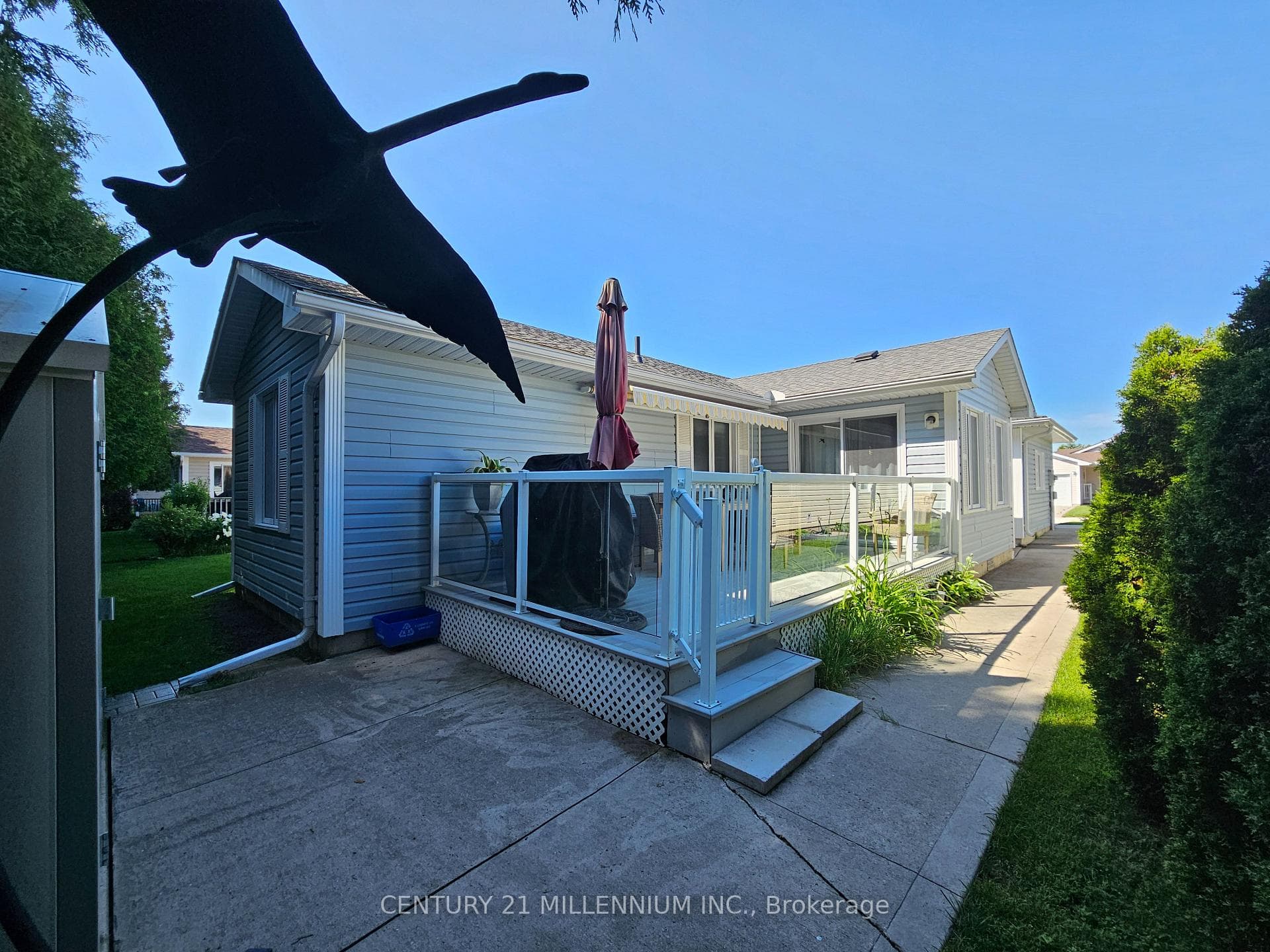 7 Virginia Avenue photo 9