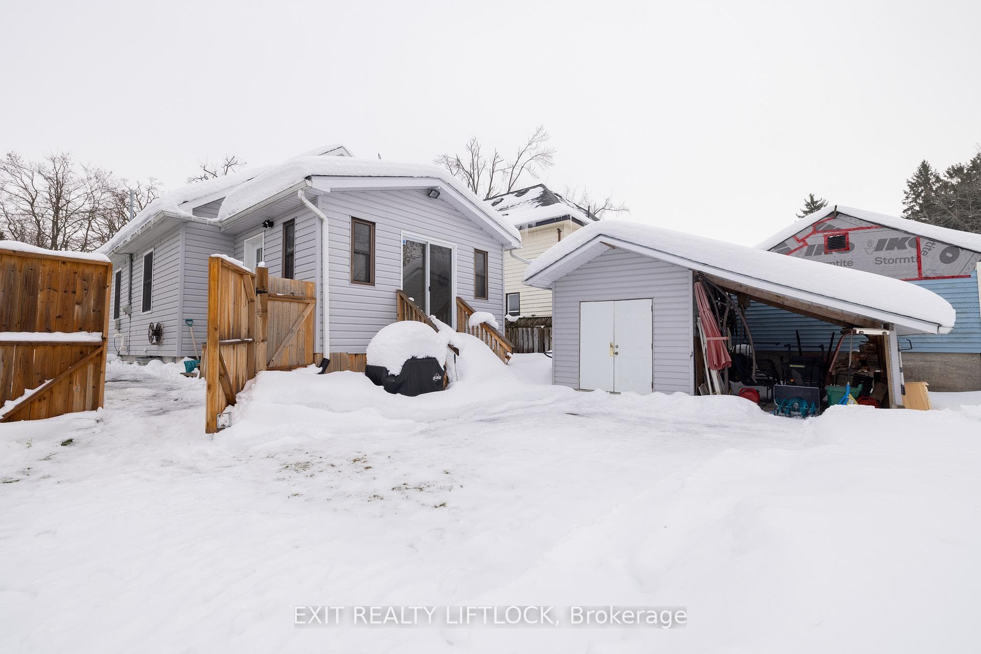 319 Gill Street photo 20