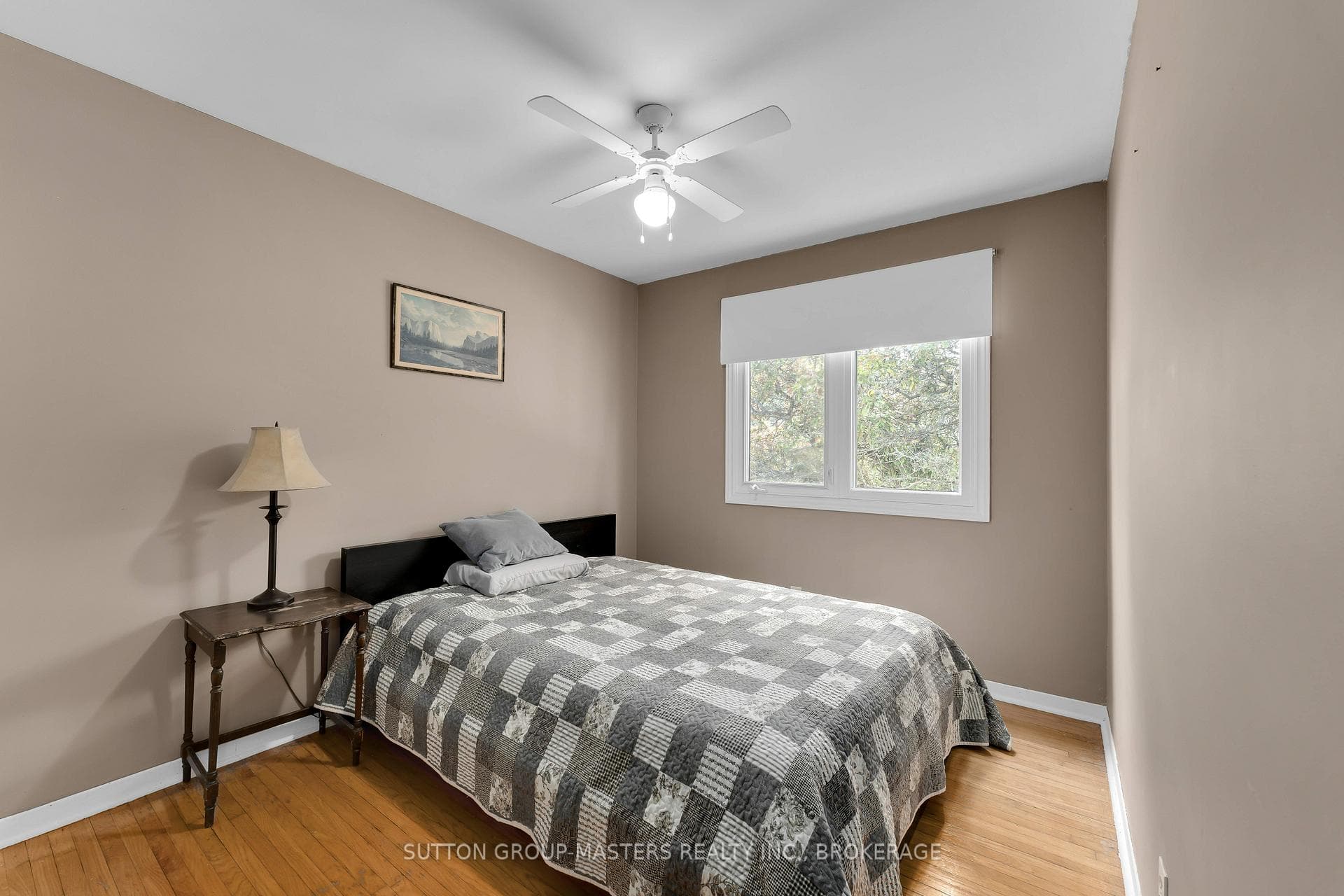 21 McDonald Crescent photo 21