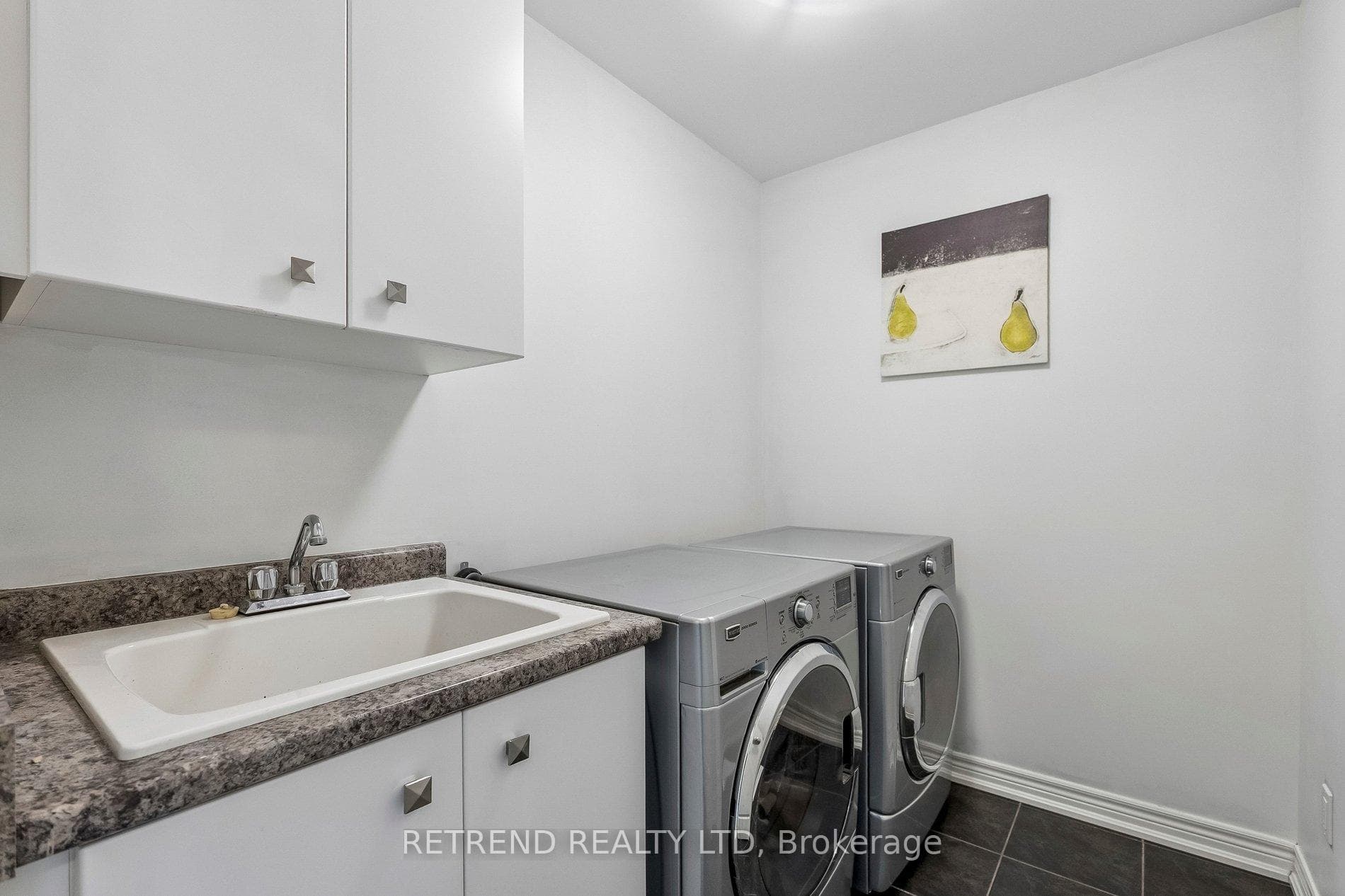 73 Videl Crescent photo 29