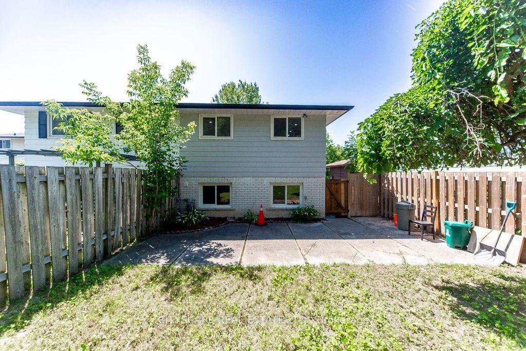 322 Fernwood Avenue photo 25