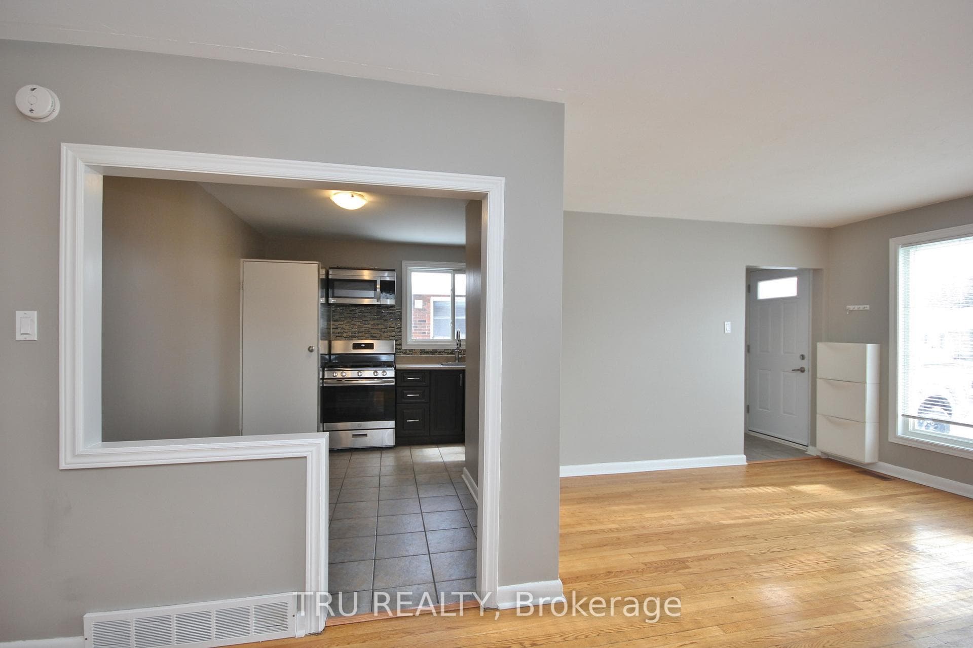 1259 Maitland Avenue Unit A photo 7