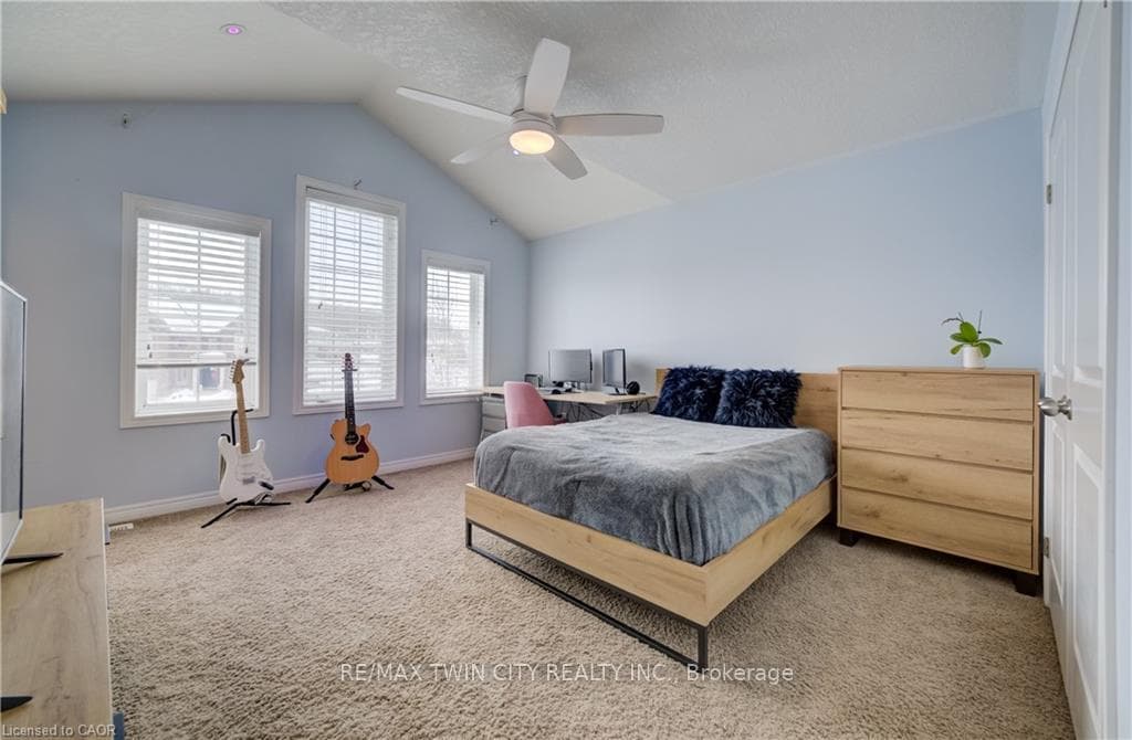 928 EVENS POND Court photo 37