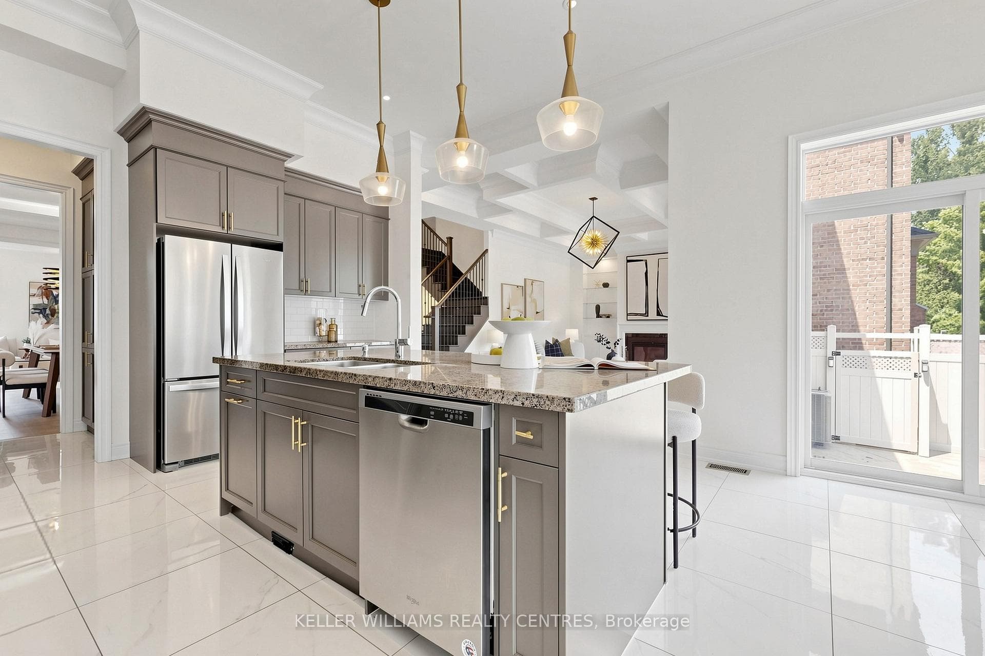 36 Blenheim Circle photo 12