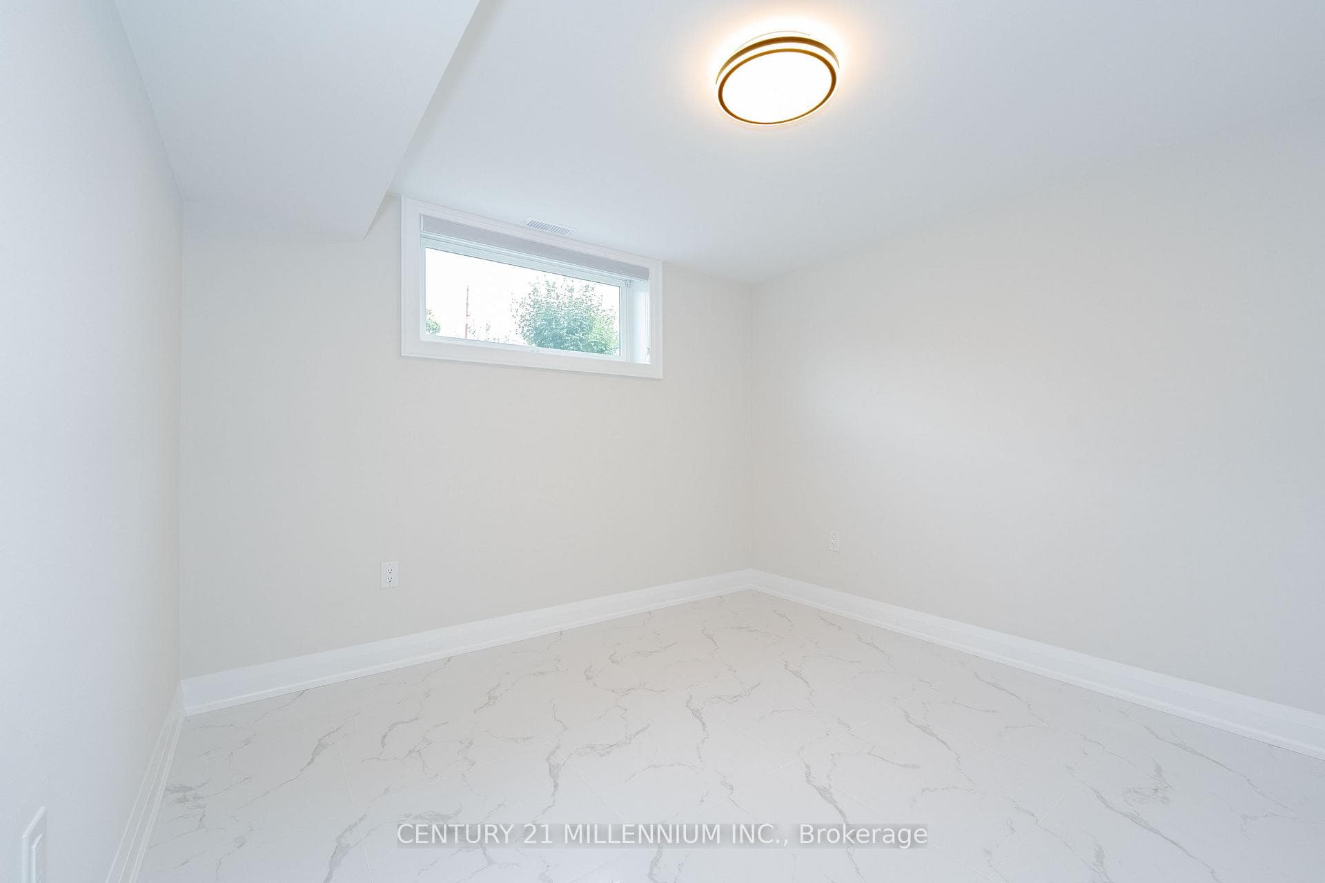 31 Mariposa Avenue Unit C photo 14