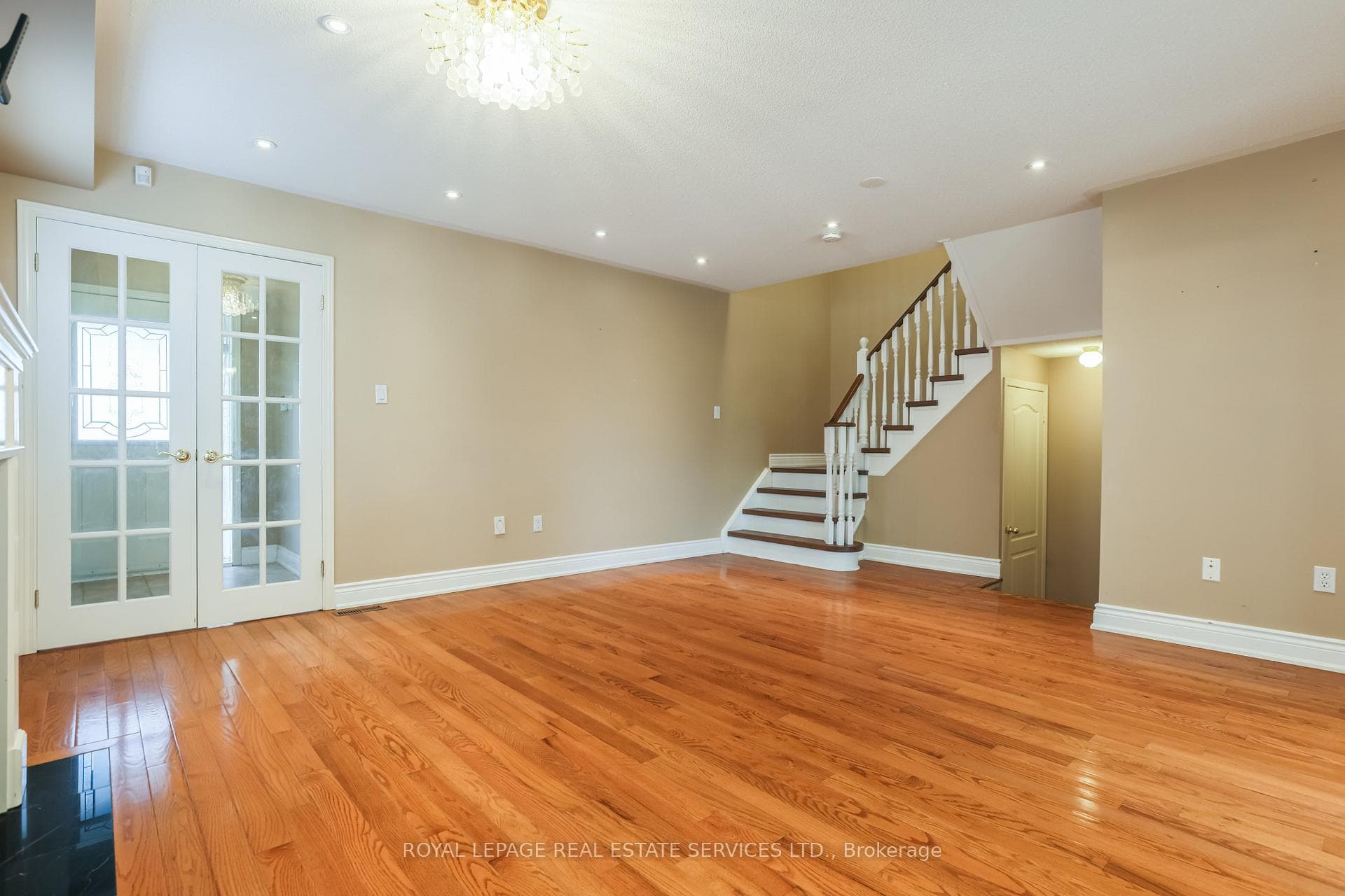 1453 Pinecliff Road photo 8