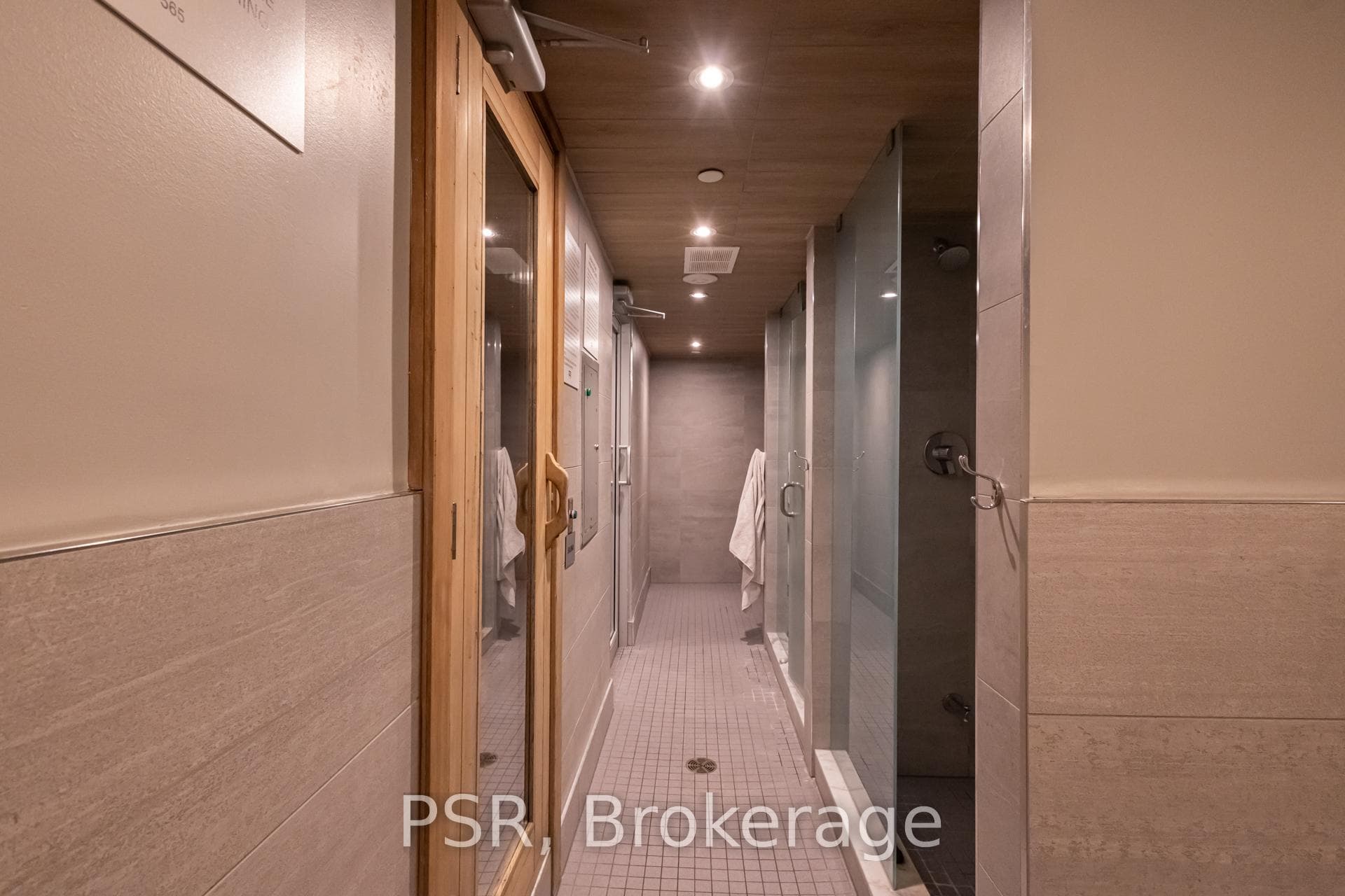 218 Queens Quay Unit 1506 photo 27