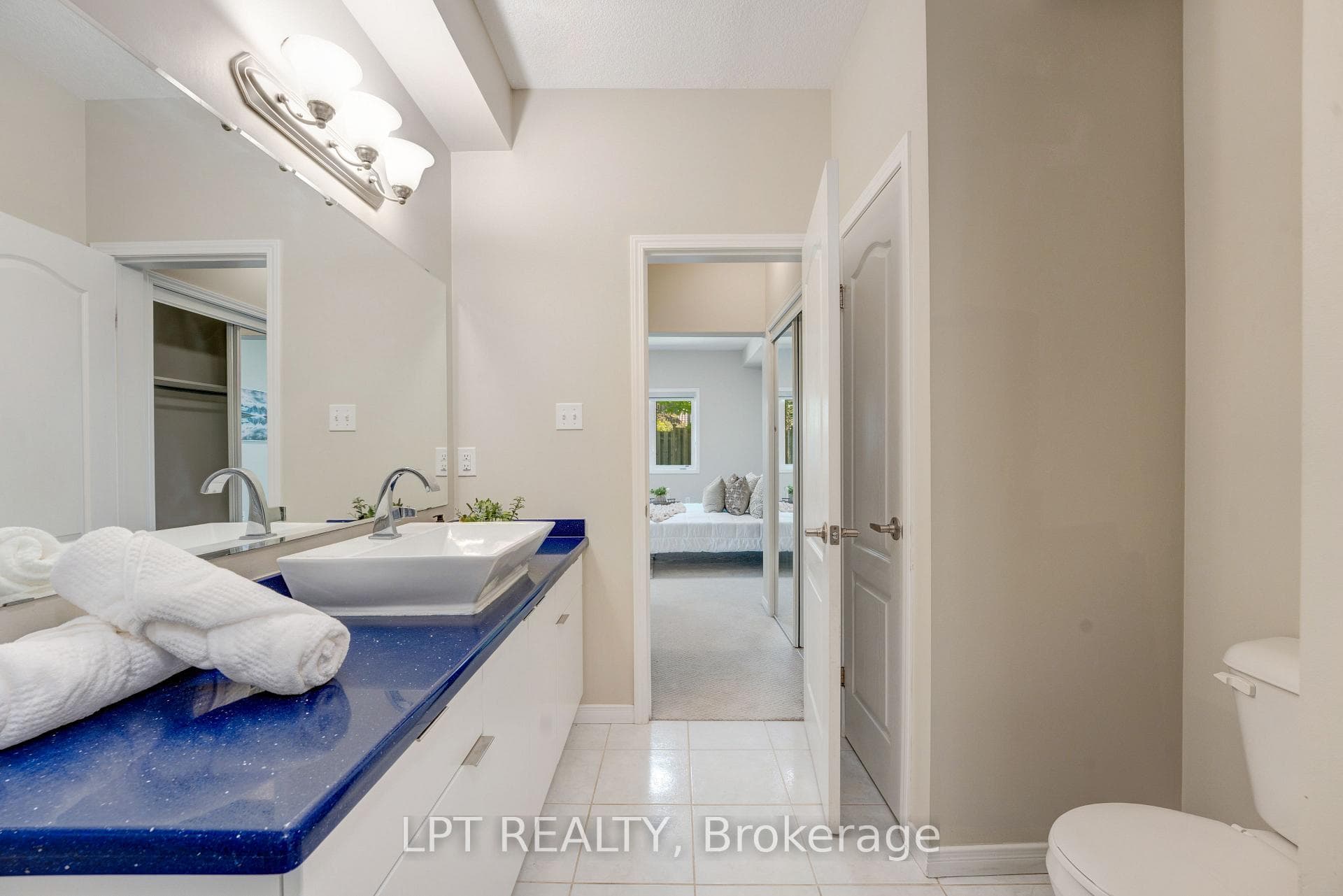 795 Laurelwood Drive Unit 13 photo 25