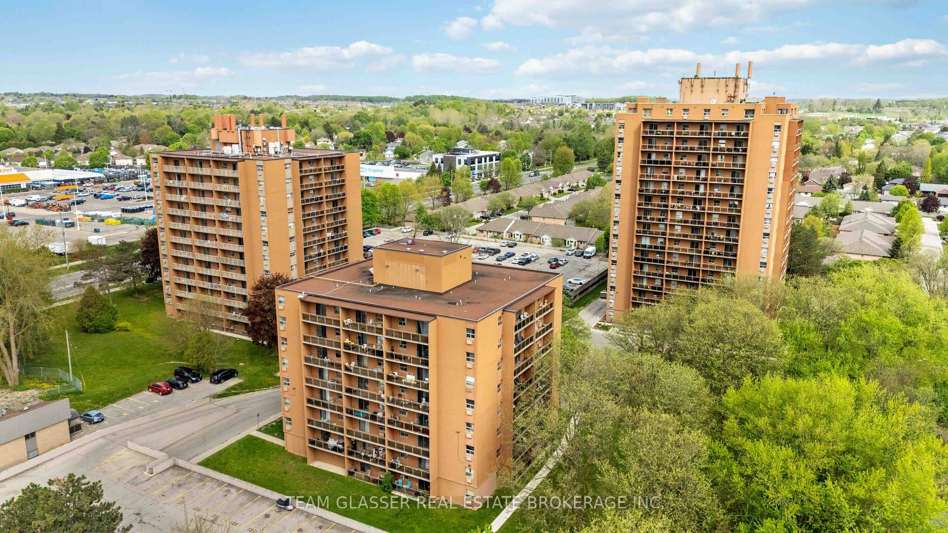 1560 Adelaide Street Unit 172 photo 22