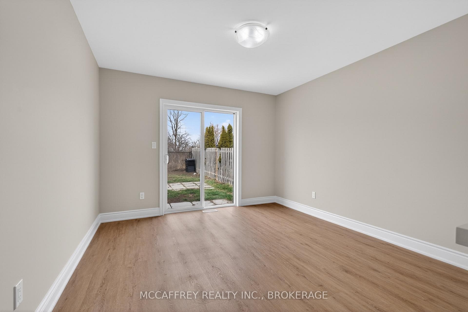 25 Kanvers Way photo 9