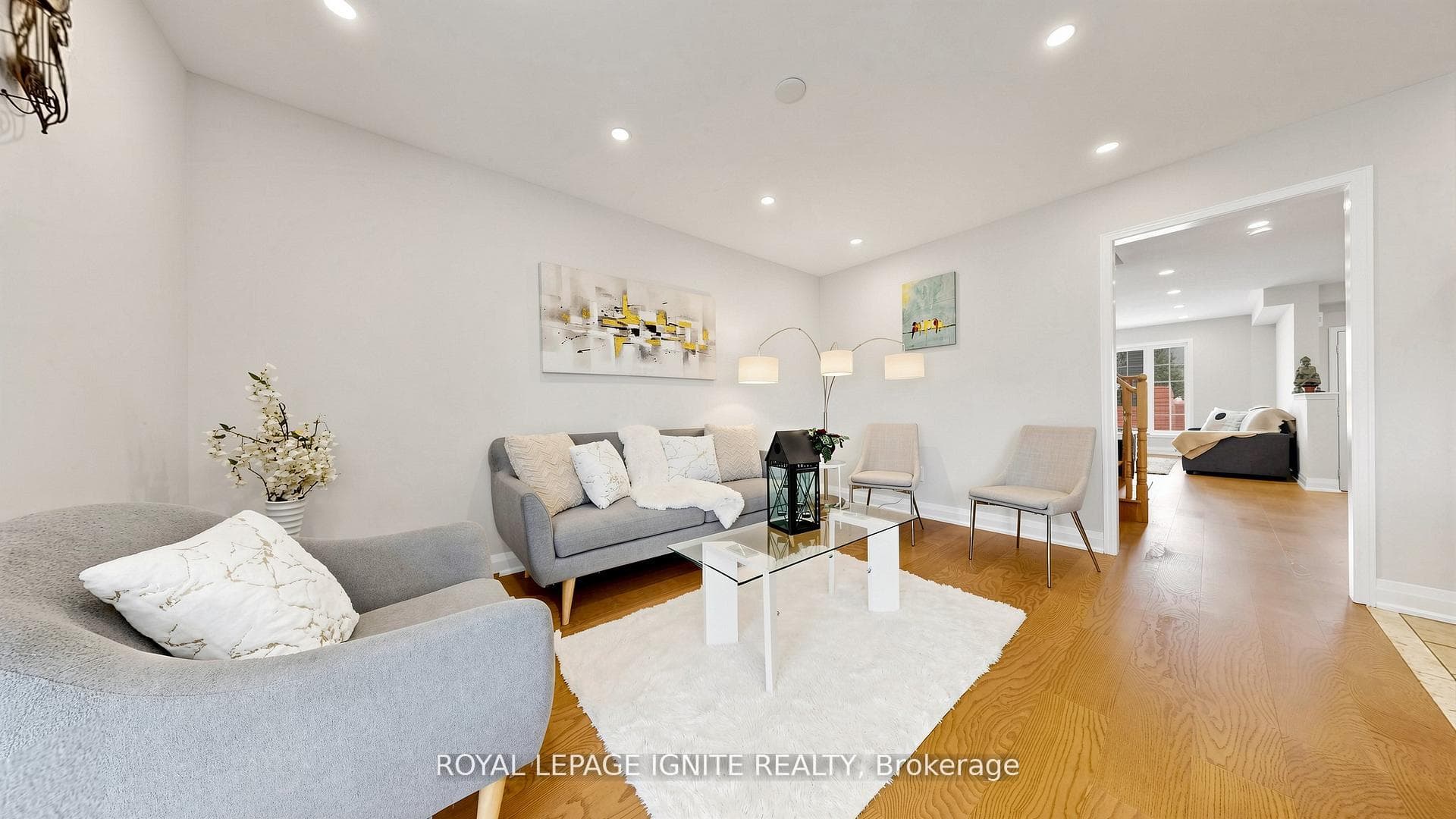 550 Hoover Park Drive photo 9