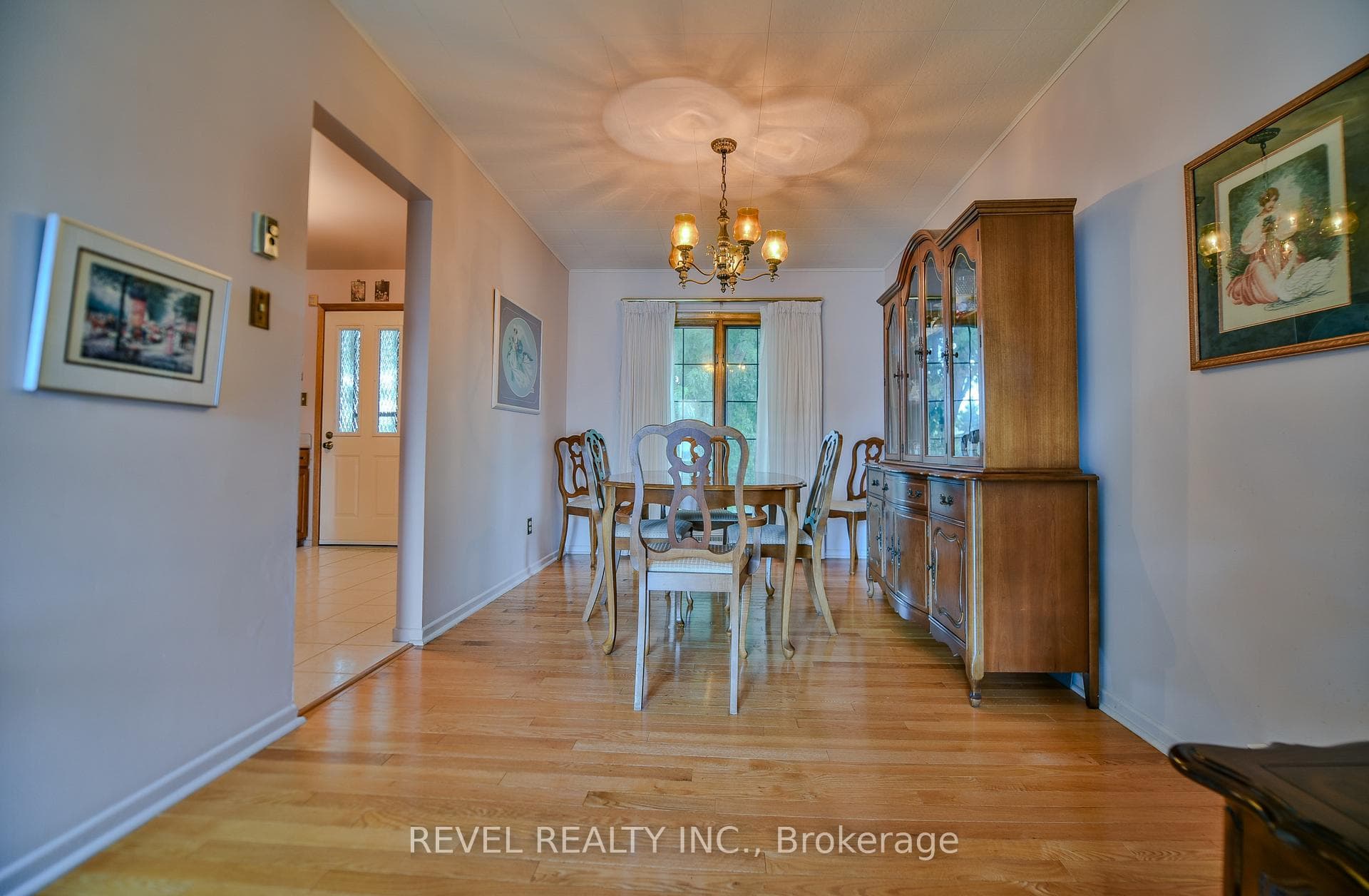 501 Birch Street photo 13