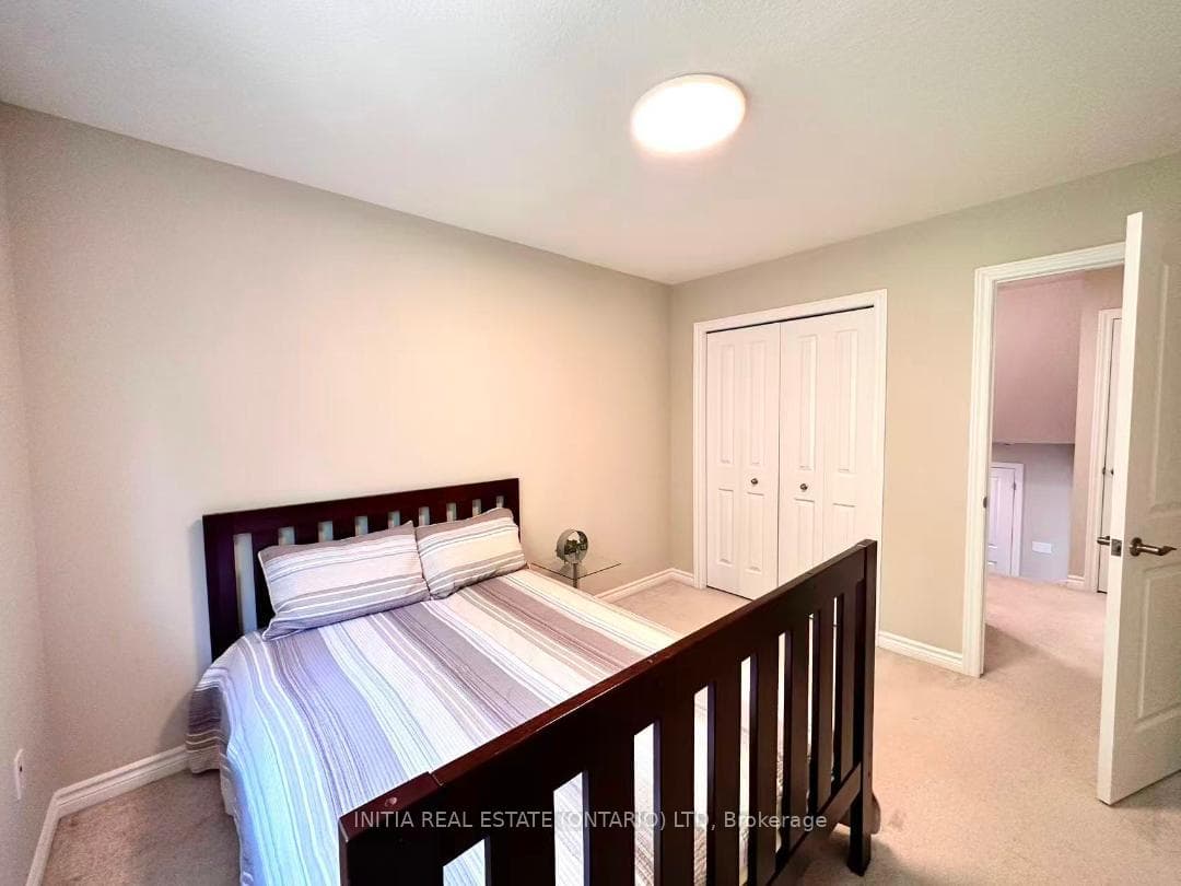 1010 Fanshawe Park Road Unit 31 photo 16