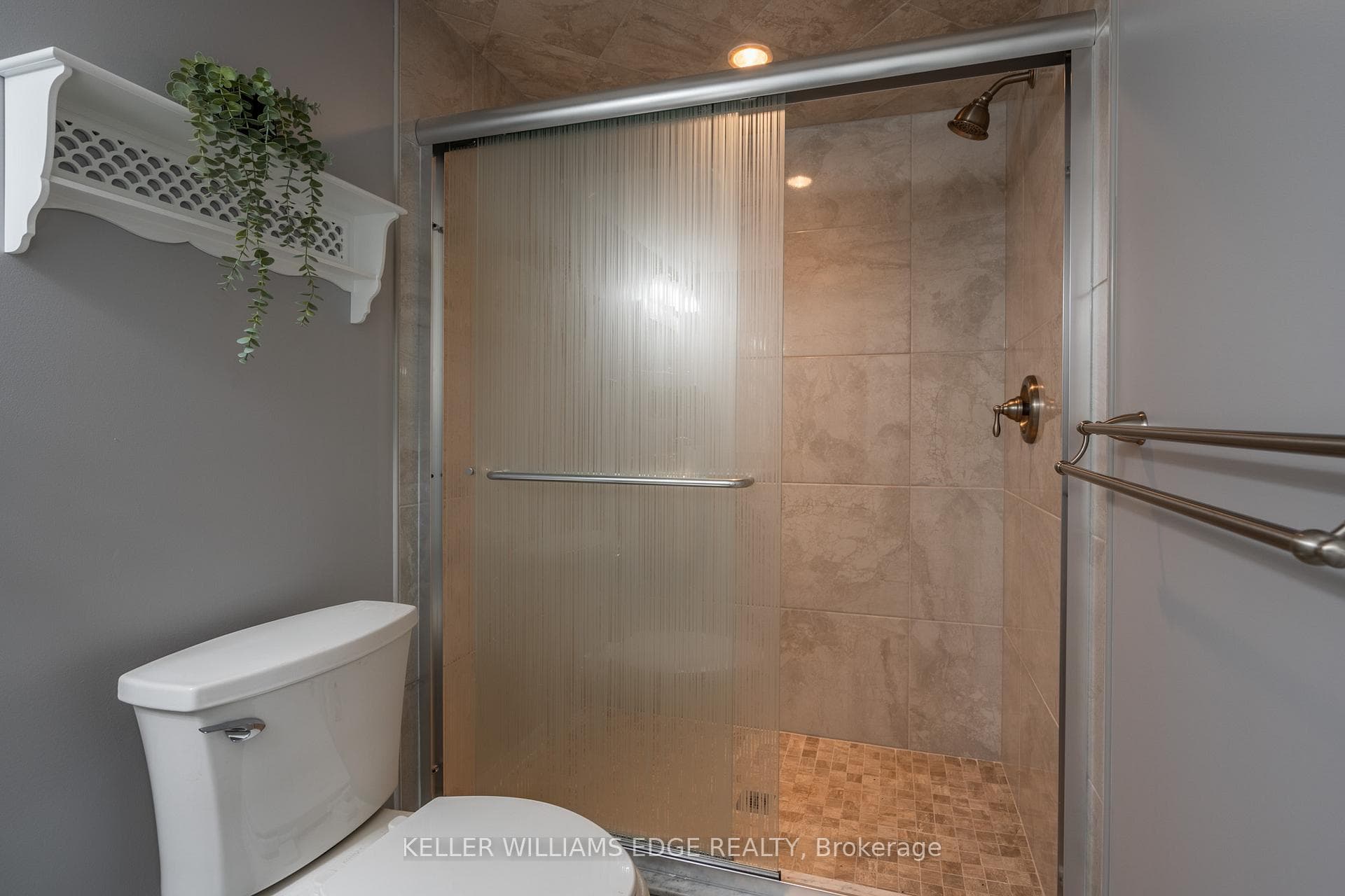 14 Cordingley Court photo 31