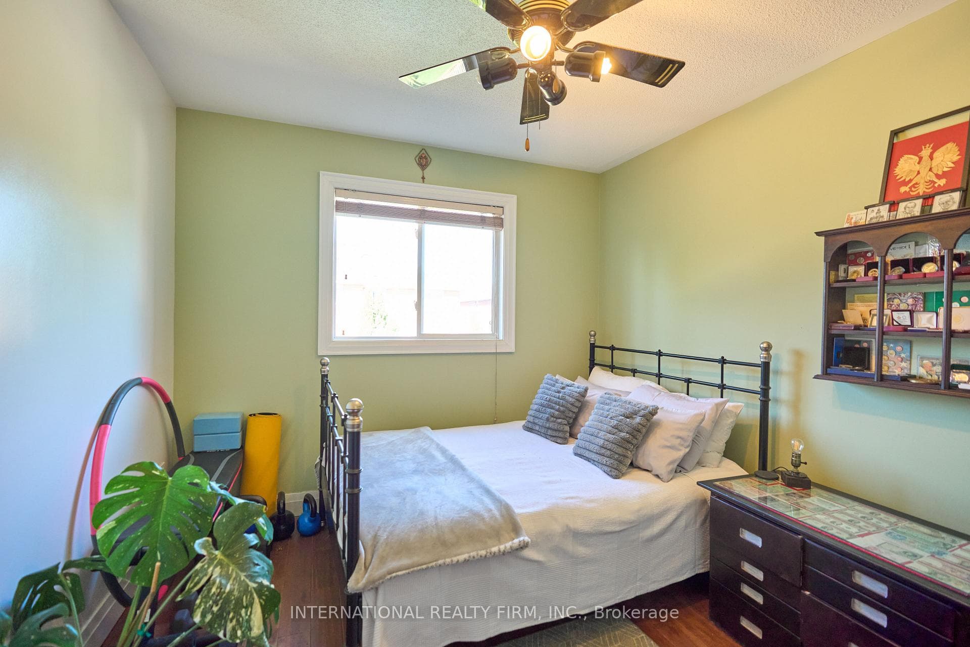 1493 Warbler Road photo 17