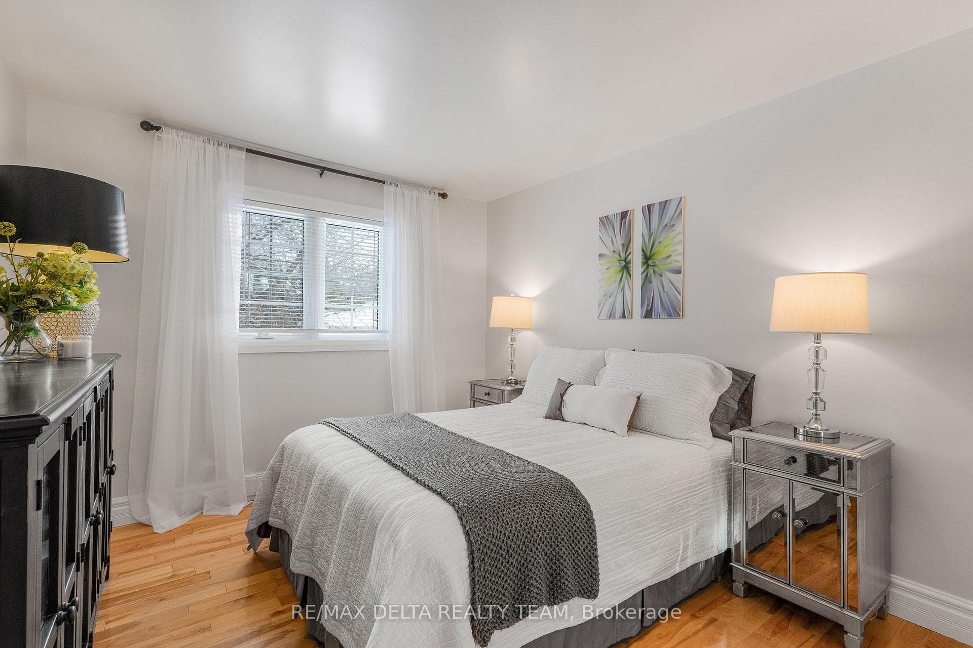 261 Agathe Street photo 13