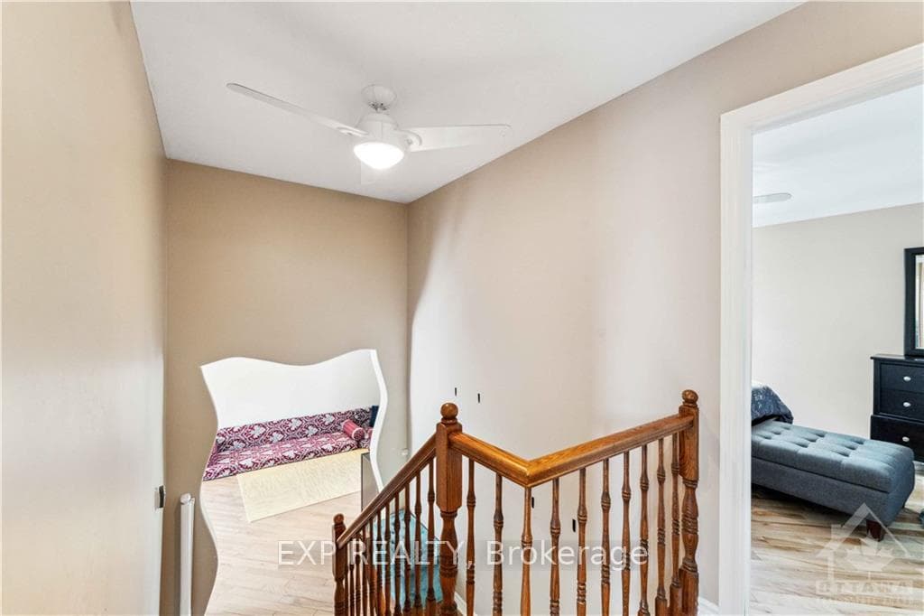 25 HUNTERSFIELD Drive photo 17