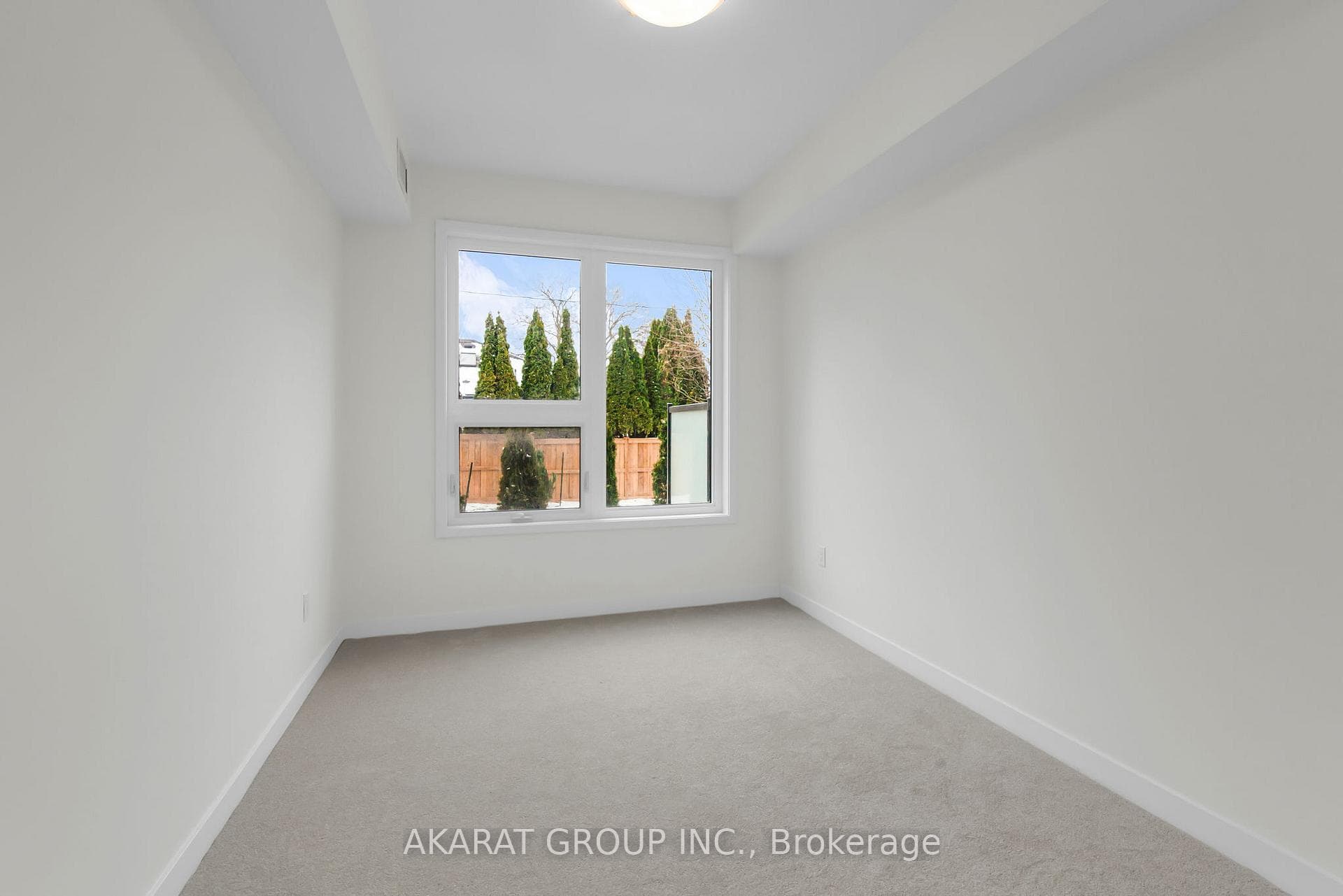498 Plains Road Unit 13 photo 9