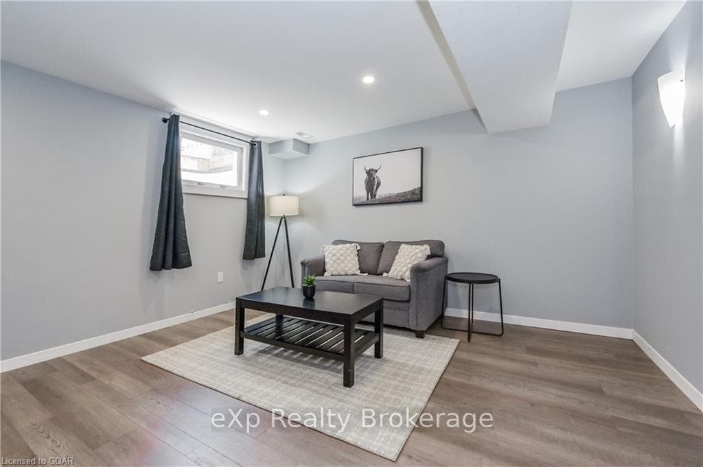 441 FLANNERY Drive photo 38