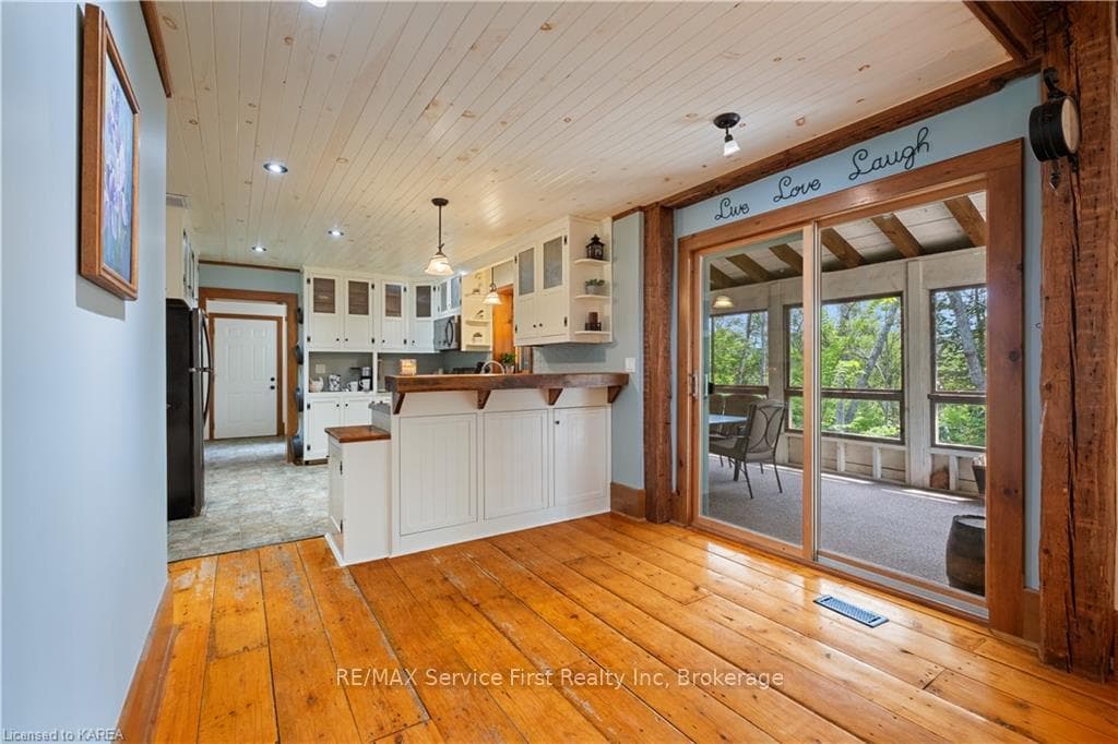 6258 REVELL Road photo 12